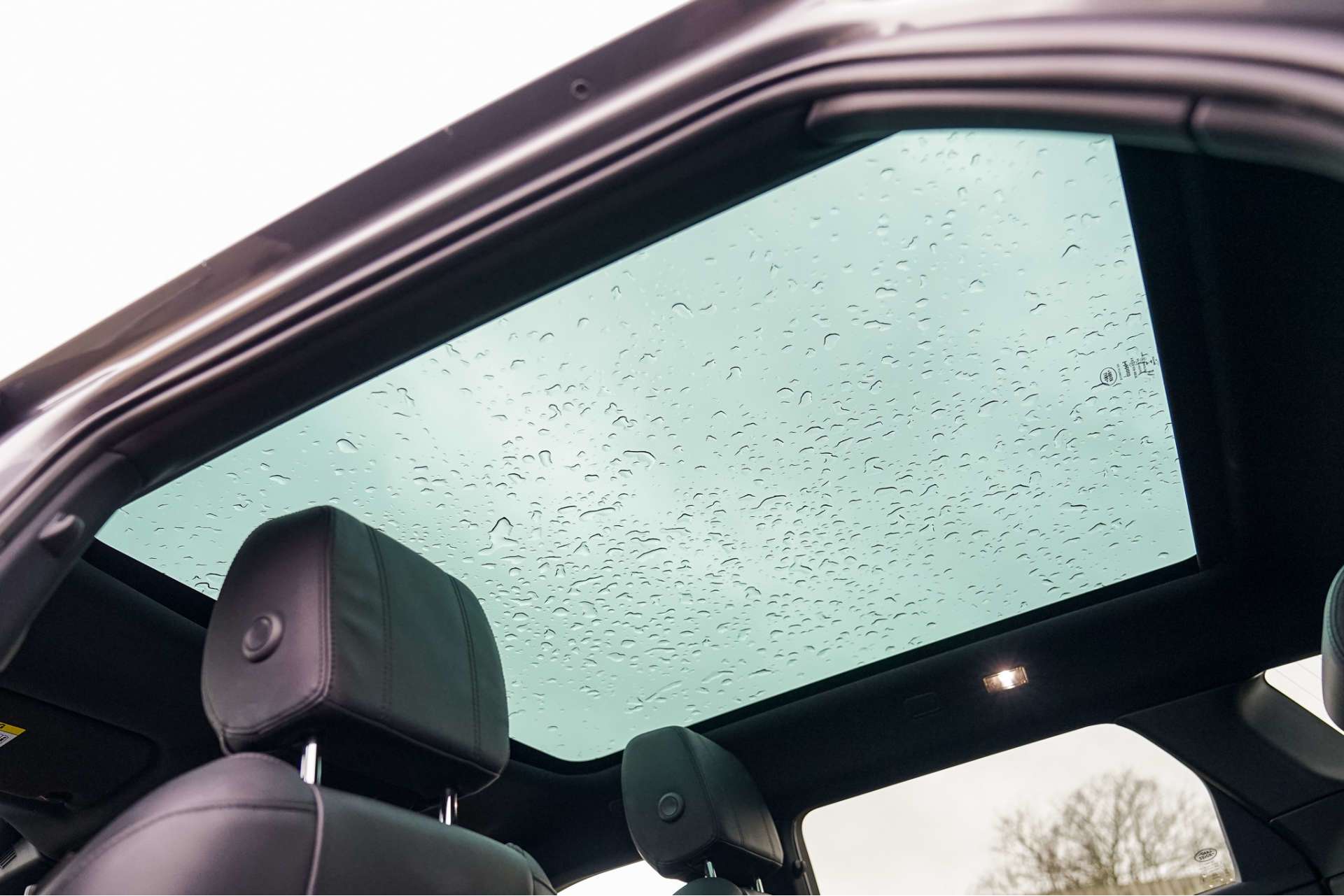 LAND ROVER RANGE ROVER EVOQUE 2.0 Range Rover Evoque R-Dynamic HSE D Auto 4WD 5dr For Sale