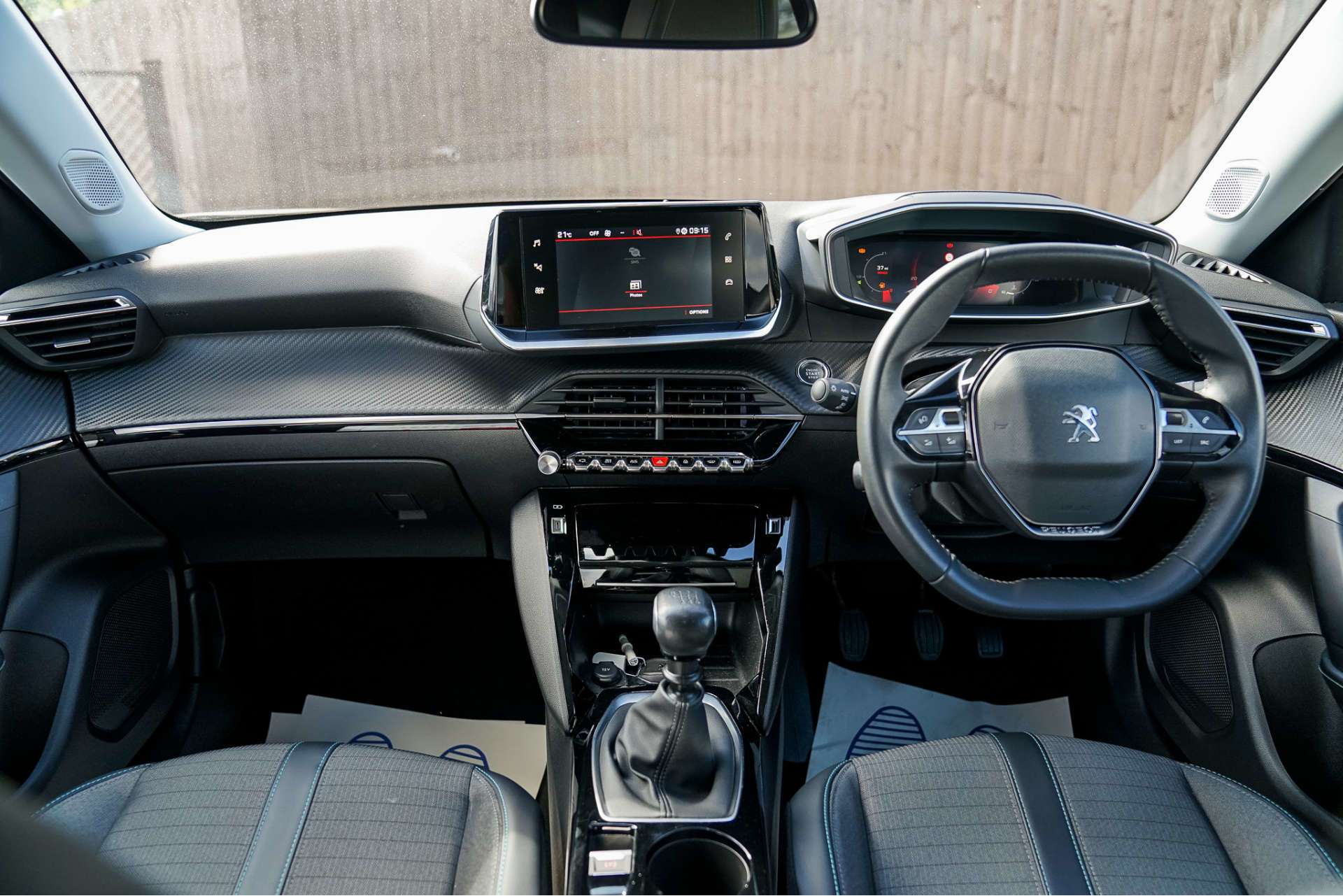 PEUGEOT 2008 1.2 PureTech Allure Premium SUV 5dr Petrol Manual Euro 6 (s/s) (130 ps) For Sale
