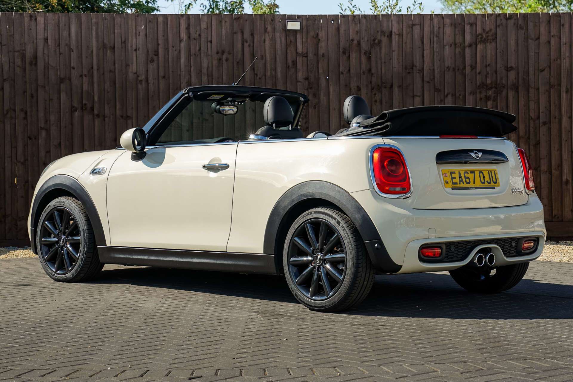 MINI CONVERTIBLE 2.0 Cooper S Convertible 2dr Petrol Auto Euro 6 (s/s) (192 ps) For Sale