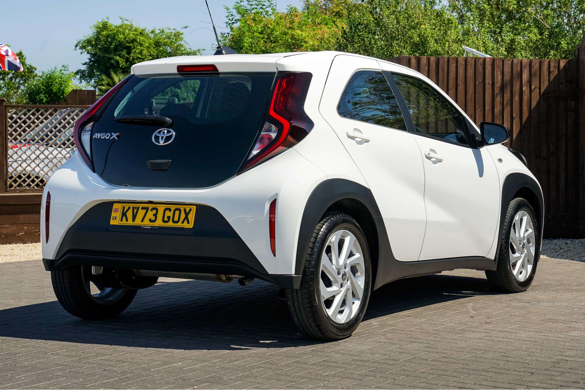 TOYOTA AYGO X 1.0 VVT-i Pure Hatchback 5dr Petrol Manual Euro 6 (s/s) (72 ps) For Sale