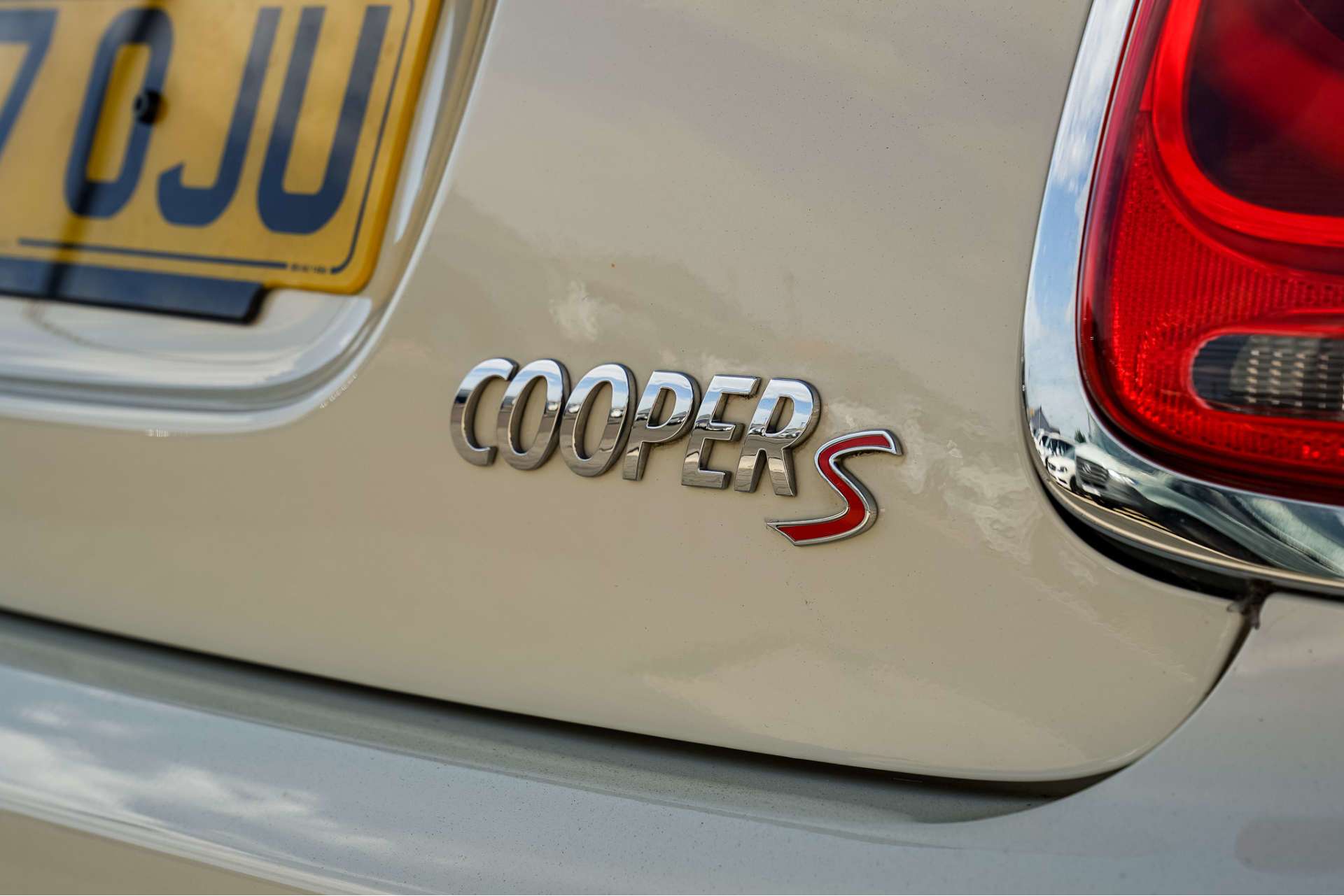 MINI CONVERTIBLE 2.0 Cooper S Convertible 2dr Petrol Auto Euro 6 (s/s) (192 ps) For Sale