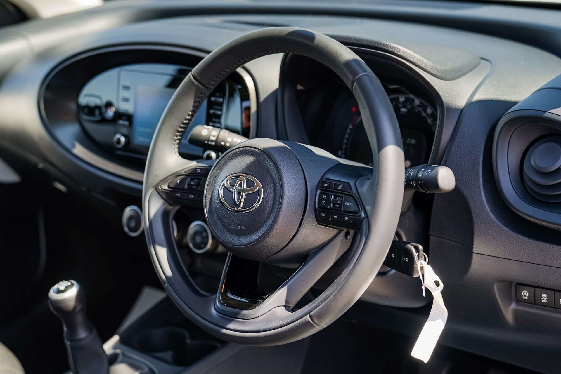 TOYOTA AYGO X 1.0 VVT-i Pure Hatchback 5dr Petrol Manual Euro 6 (s/s) (72 ps) For Sale