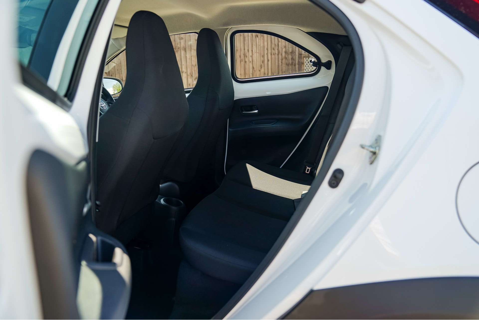 TOYOTA AYGO X 1.0 VVT-i Pure Hatchback 5dr Petrol Manual Euro 6 (s/s) (72 ps) For Sale