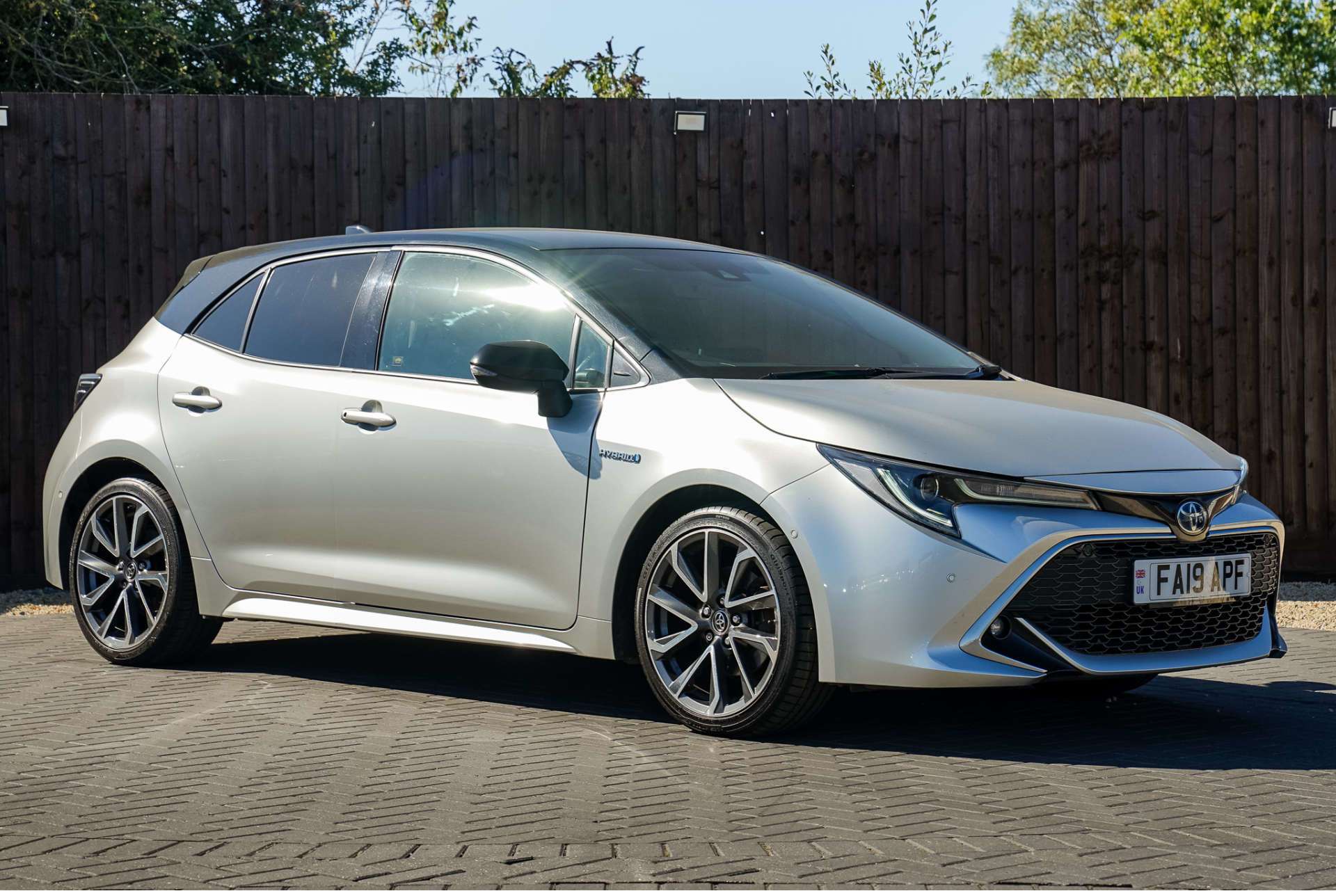 TOYOTA COROLLA 2.0 VVT-h Excel Hatchback 5dr Petrol Hybrid CVT Euro 6 (s/s) (184 ps) For Sale
