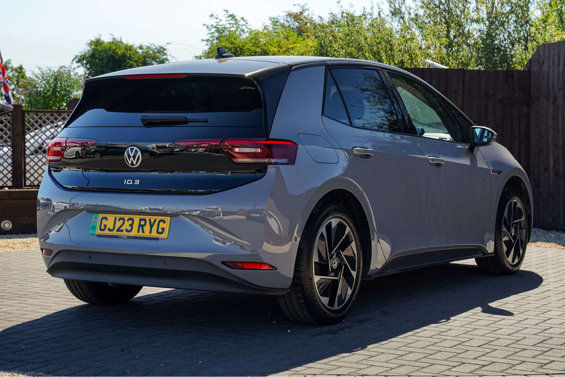 VOLKSWAGEN ID.3 Pro Performance 58kWh Family Hatchback 5dr Electric Auto (204 ps) For Sale