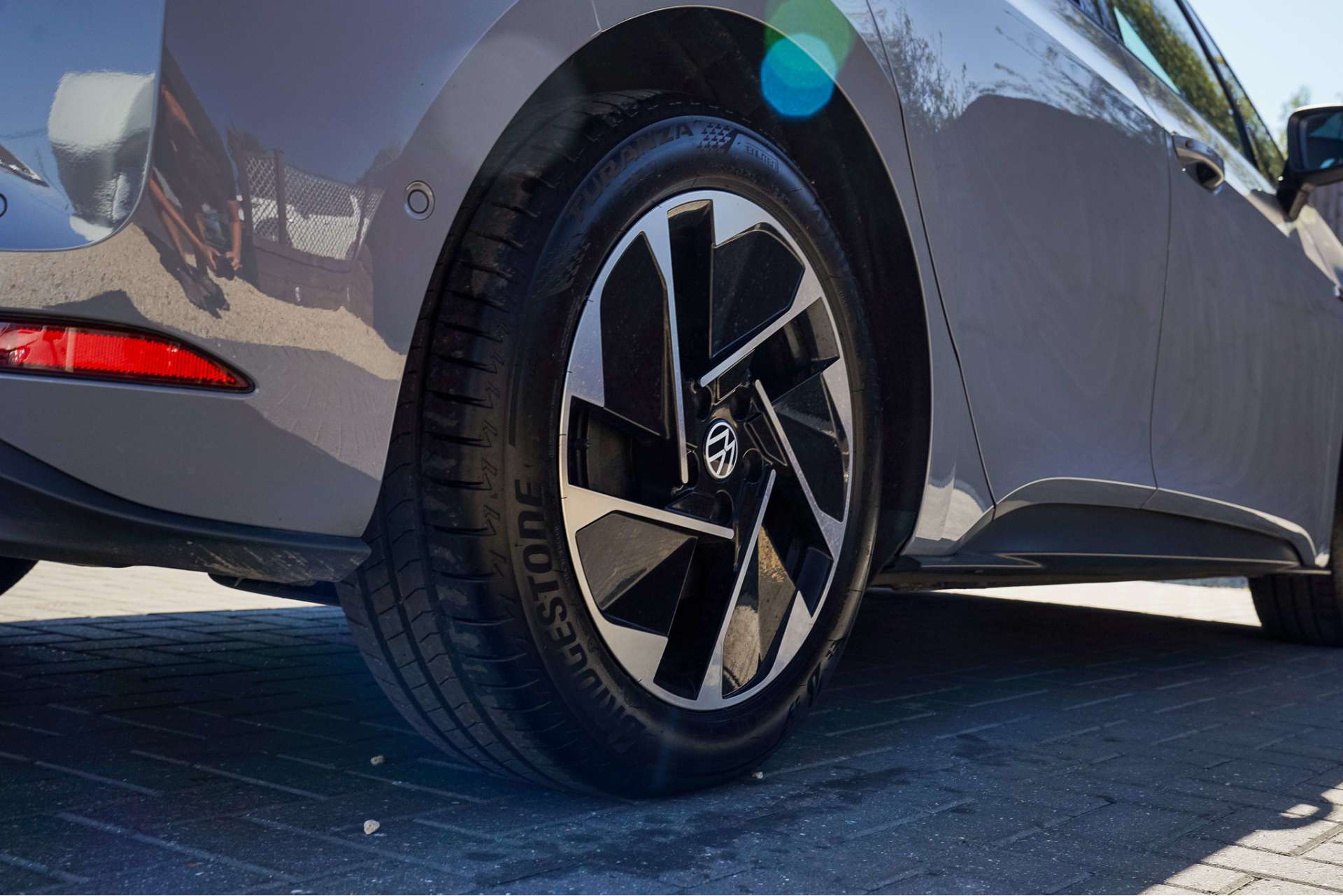 VOLKSWAGEN ID.3 Pro Performance 58kWh Family Hatchback 5dr Electric Auto (204 ps) For Sale