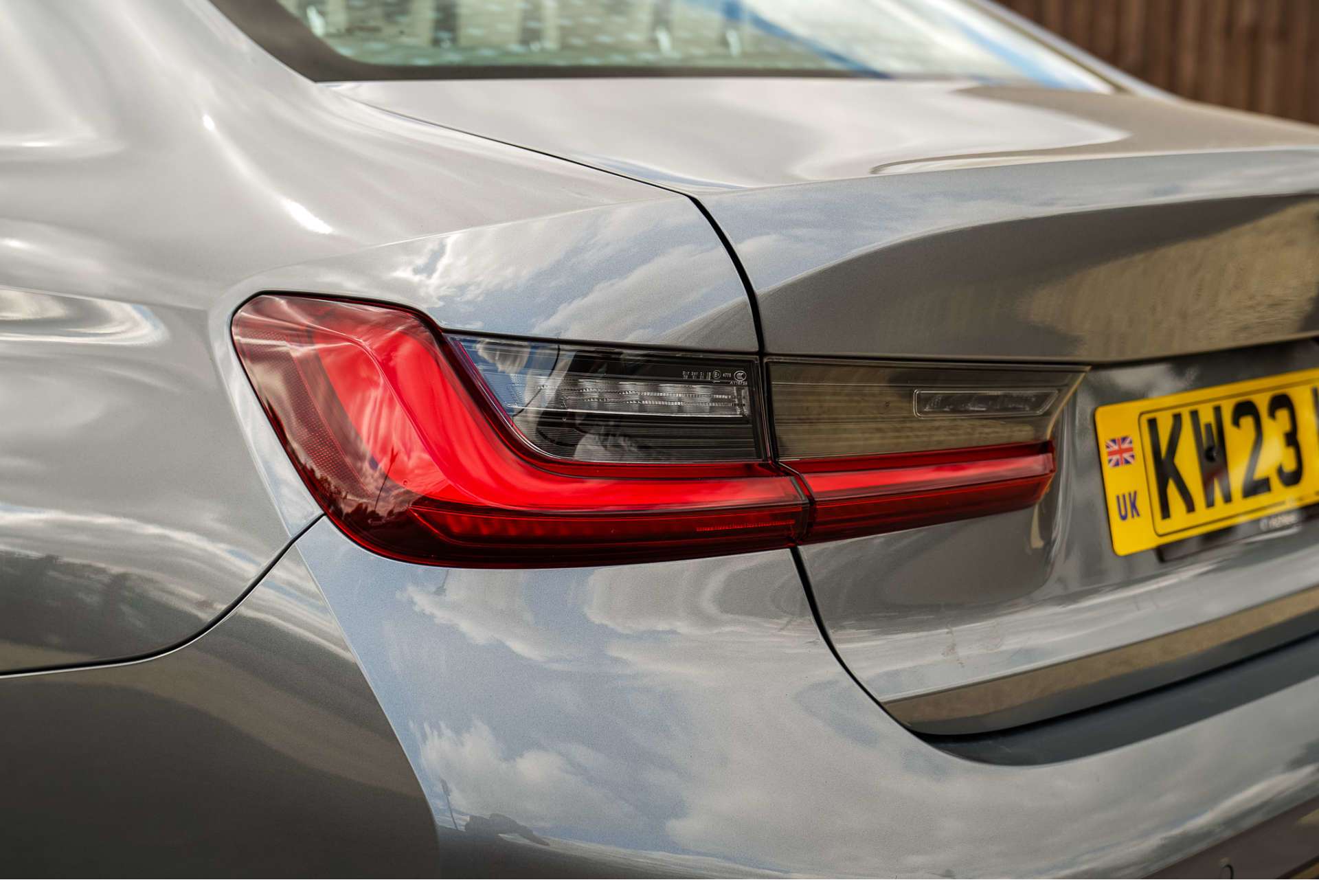 BMW 3 SERIES 2.0 330e 12kWh M Sport Saloon 4dr Petrol Plug-in Hybrid Auto Euro 6 (s/s) (292 ps) For Sale