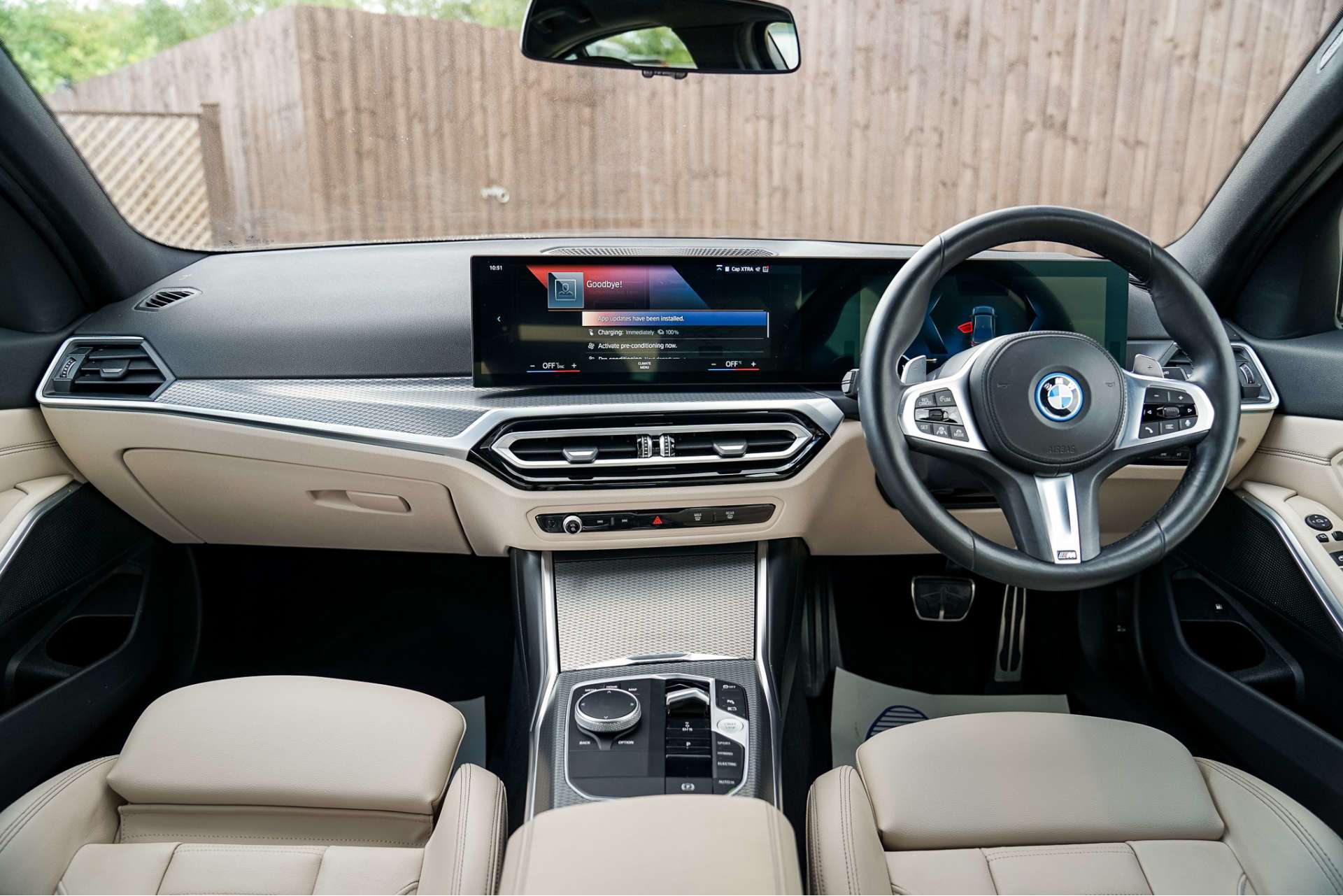 BMW 3 SERIES 2.0 330e 12kWh M Sport Saloon 4dr Petrol Plug-in Hybrid Auto Euro 6 (s/s) (292 ps) For Sale