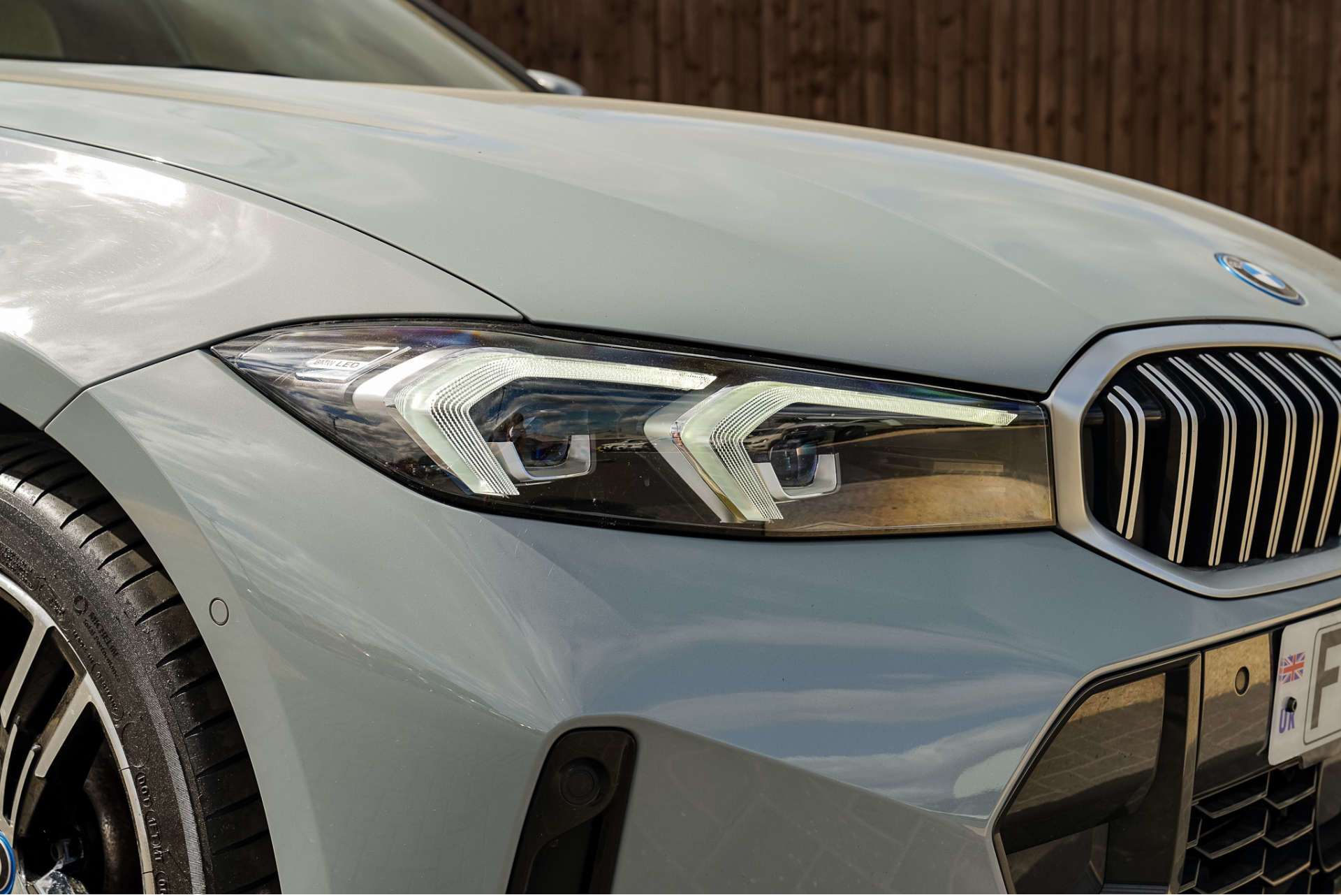 BMW 3 SERIES 2.0 330e 12kWh M Sport Saloon 4dr Petrol Plug-in Hybrid Auto Euro 6 (s/s) (292 ps) For Sale