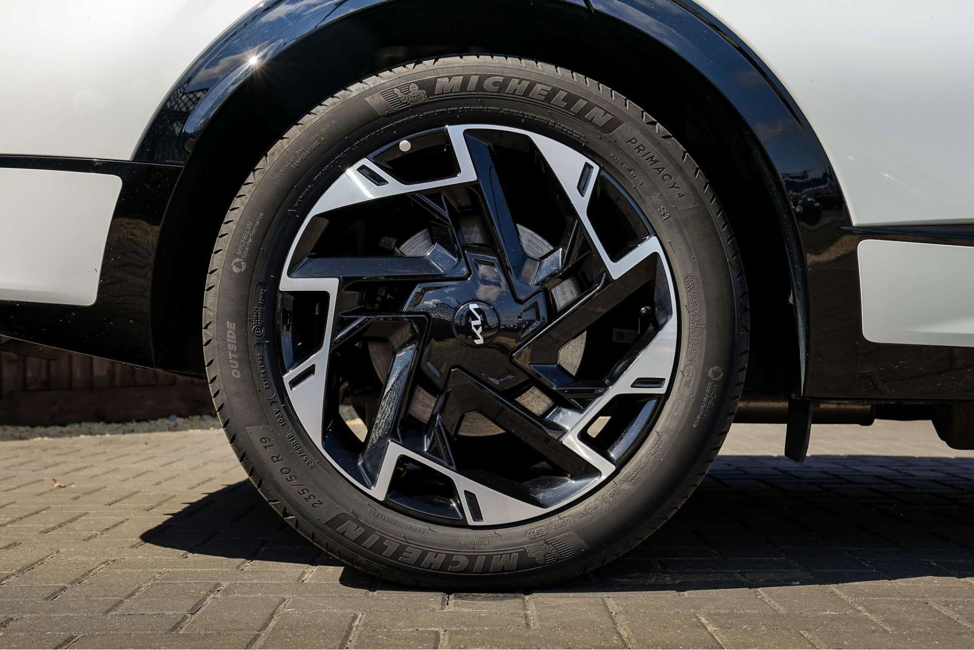 KIA SPORTAGE 1.6 T-GDi 13.8kWh GT-Line SUV 5dr Petrol Plug-in Hybrid Auto AWD Euro 6 (s/s) (261 bhp) For Sale