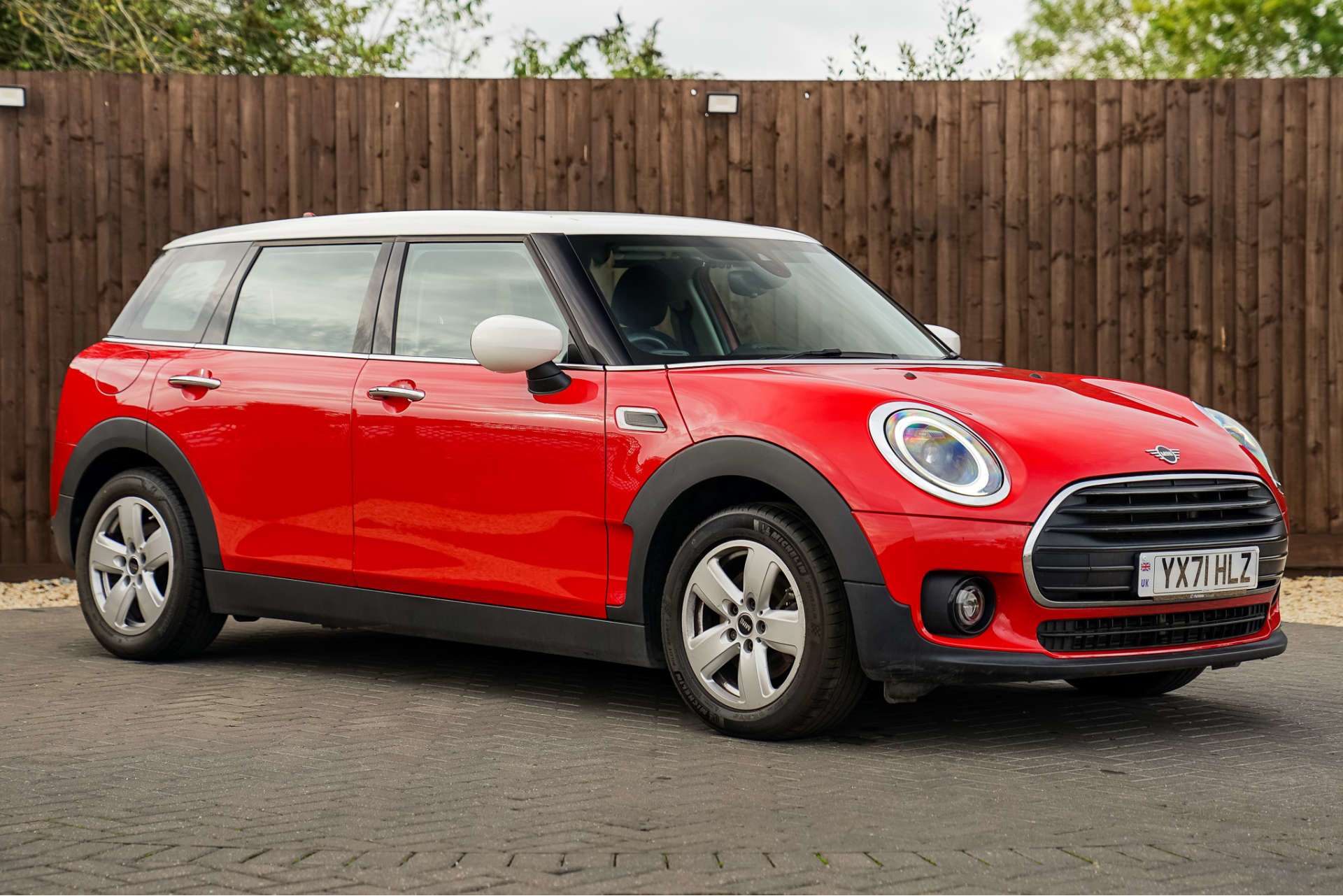 MINI CLUBMAN 1.5 Cooper Classic Estate 6dr Petrol Manual Euro 6 (s/s) (136 ps) For Sale