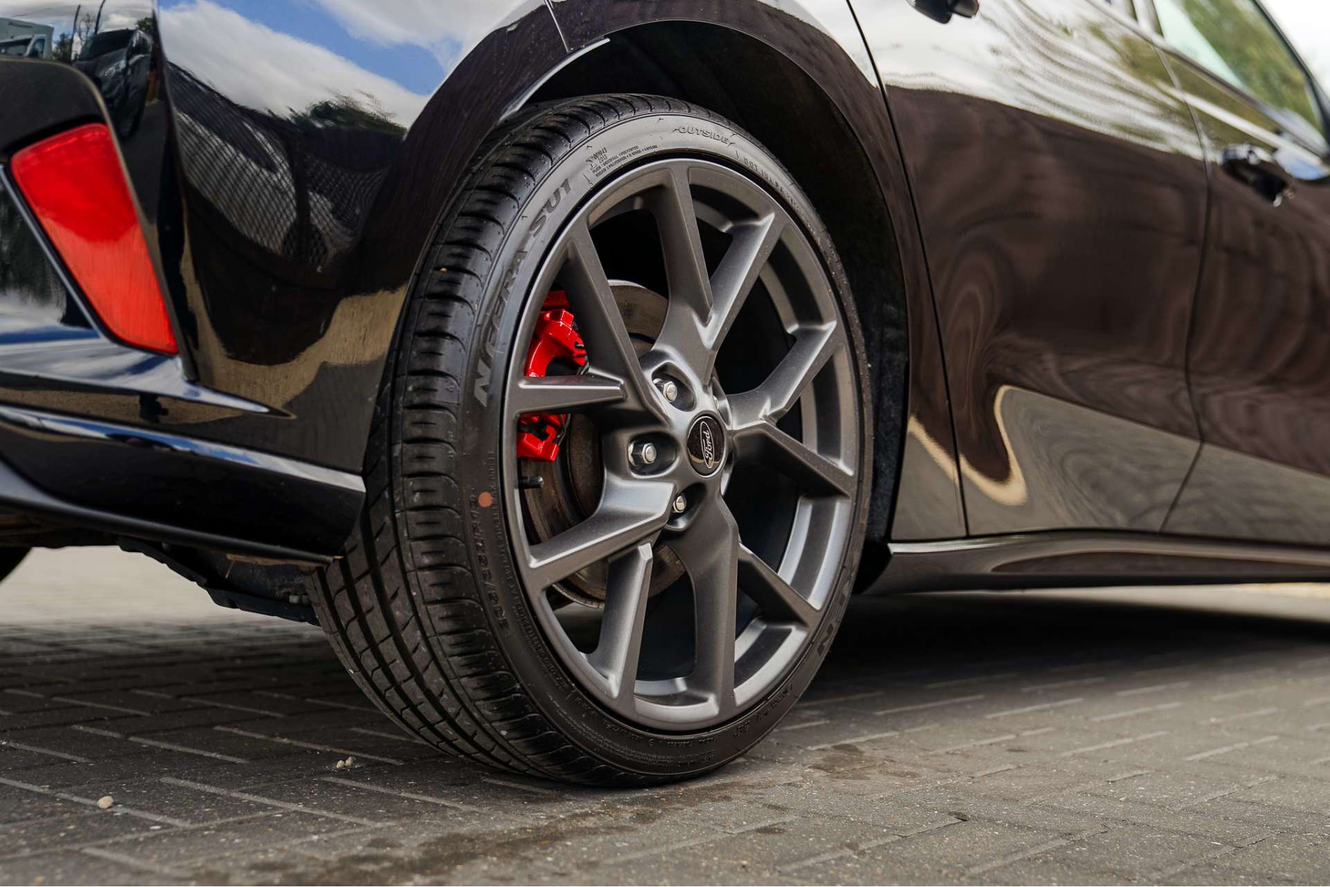 FORD FOCUS 2.3T EcoBoost ST Hatchback 5dr Petrol Manual Euro 6 (s/s) (280 ps) For Sale