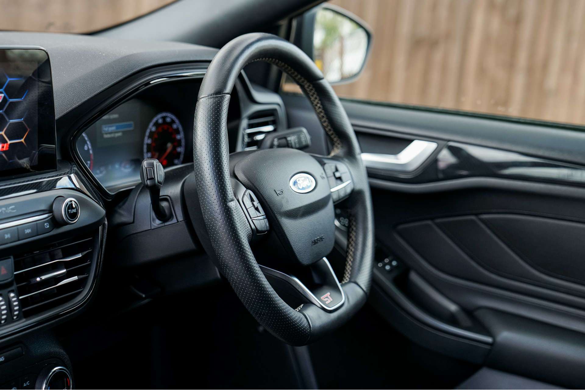 FORD FOCUS 2.3T EcoBoost ST Hatchback 5dr Petrol Manual Euro 6 (s/s) (280 ps) For Sale