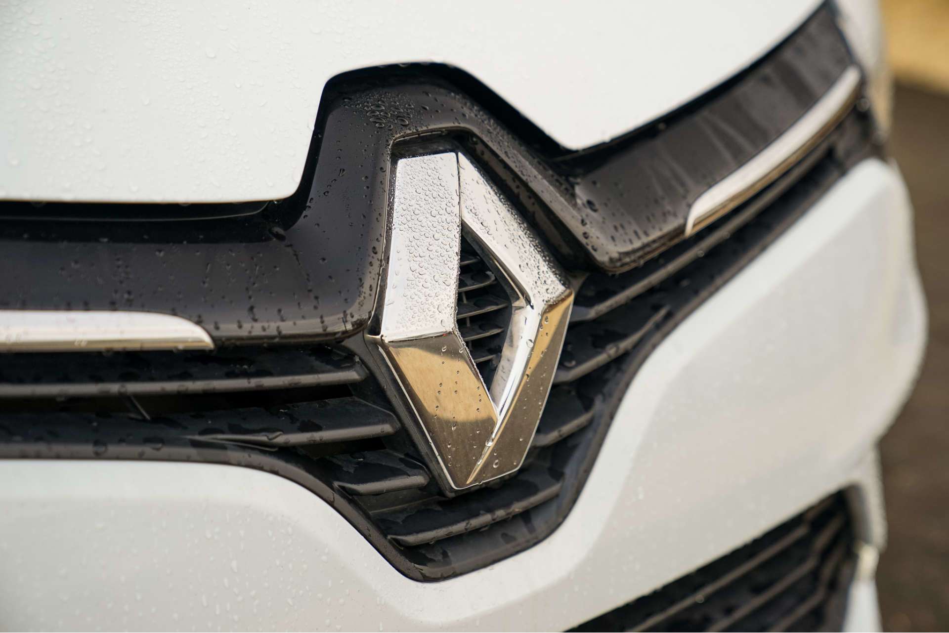 RENAULT CLIO 0.9 Clio Iconic TCe 5dr For Sale