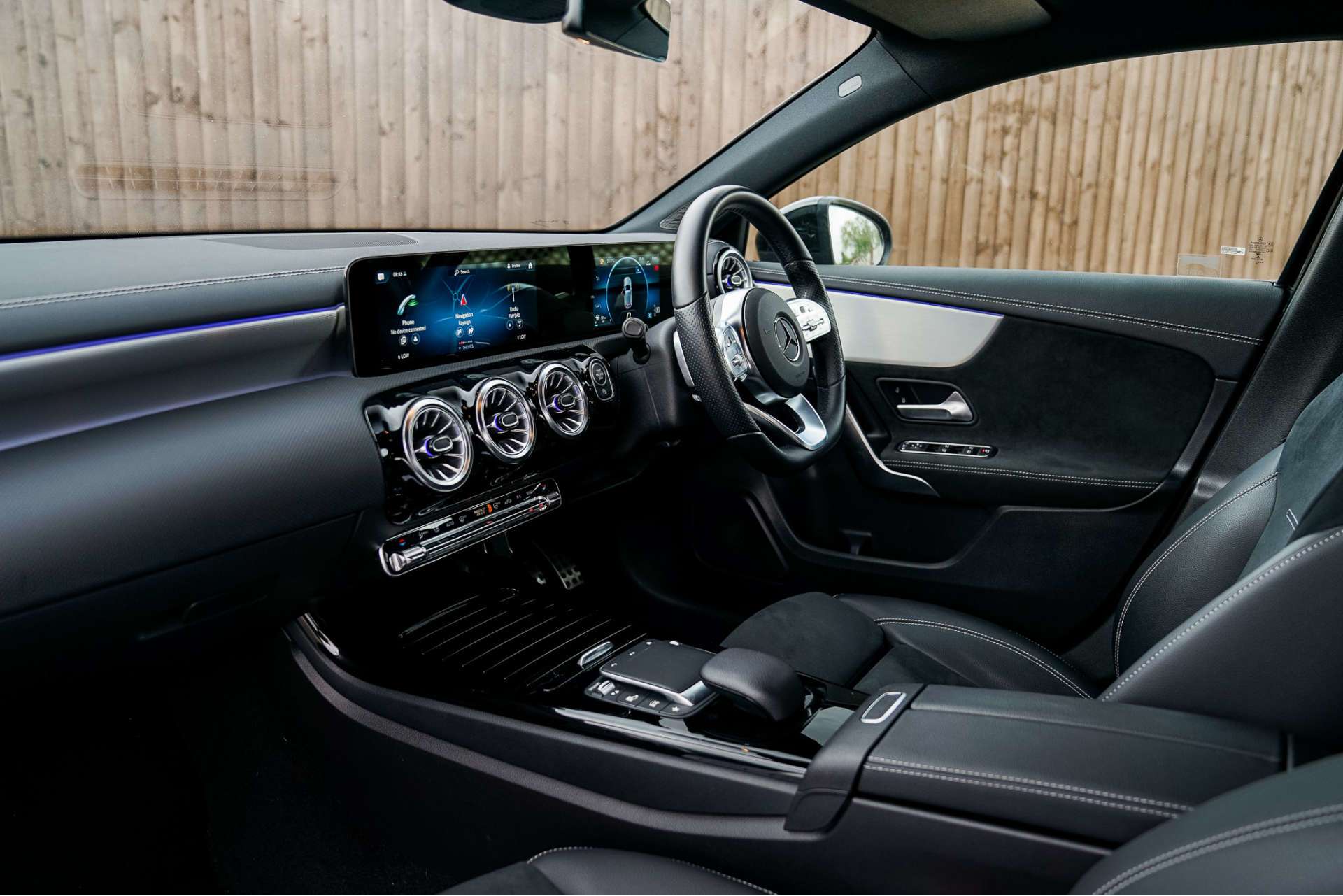 MERCEDES-BENZ A CLASS 1.3 A200 AMG Line Edition (Executive) Hatchback 5dr Petrol 7G-DCT Euro 6 (s/s) (163 ps) For Sale