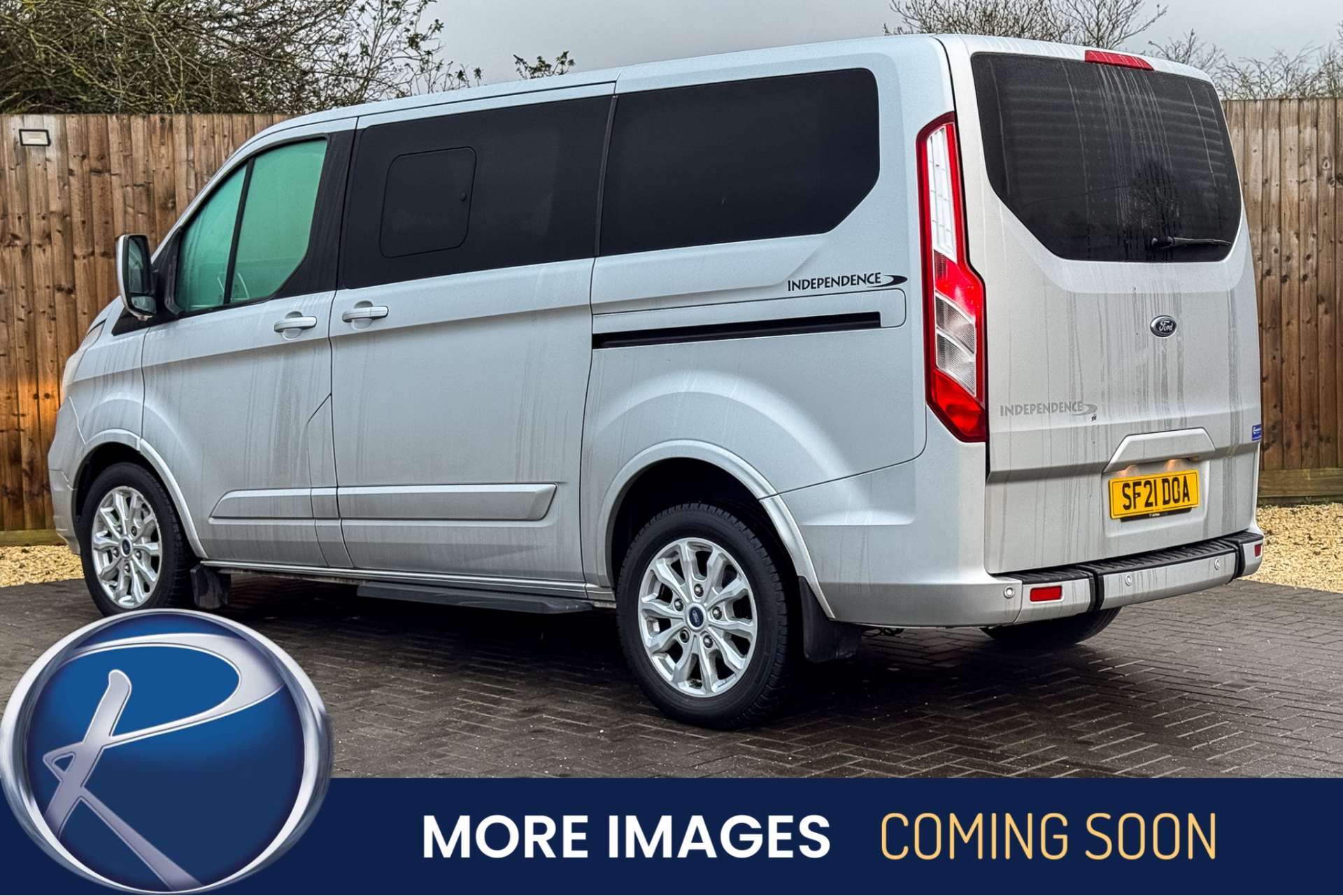 FORD TOURNEO CUSTOM 2.0 Tourneo Custom 320 Titanium EcoBlue Auto 4dr For Sale
