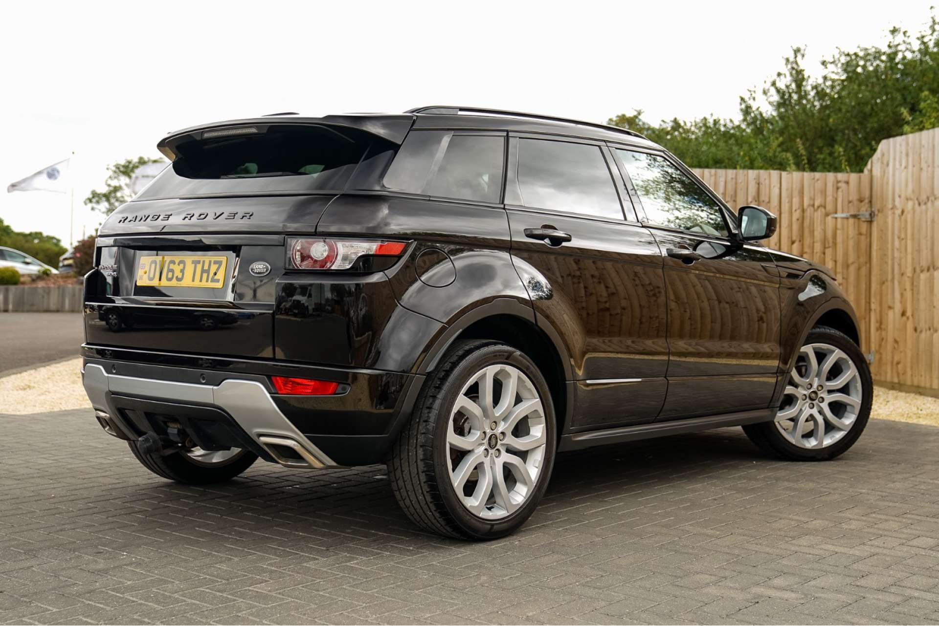 LAND ROVER RANGE ROVER EVOQUE 2.2 SD4 Dynamic 5dr For Sale