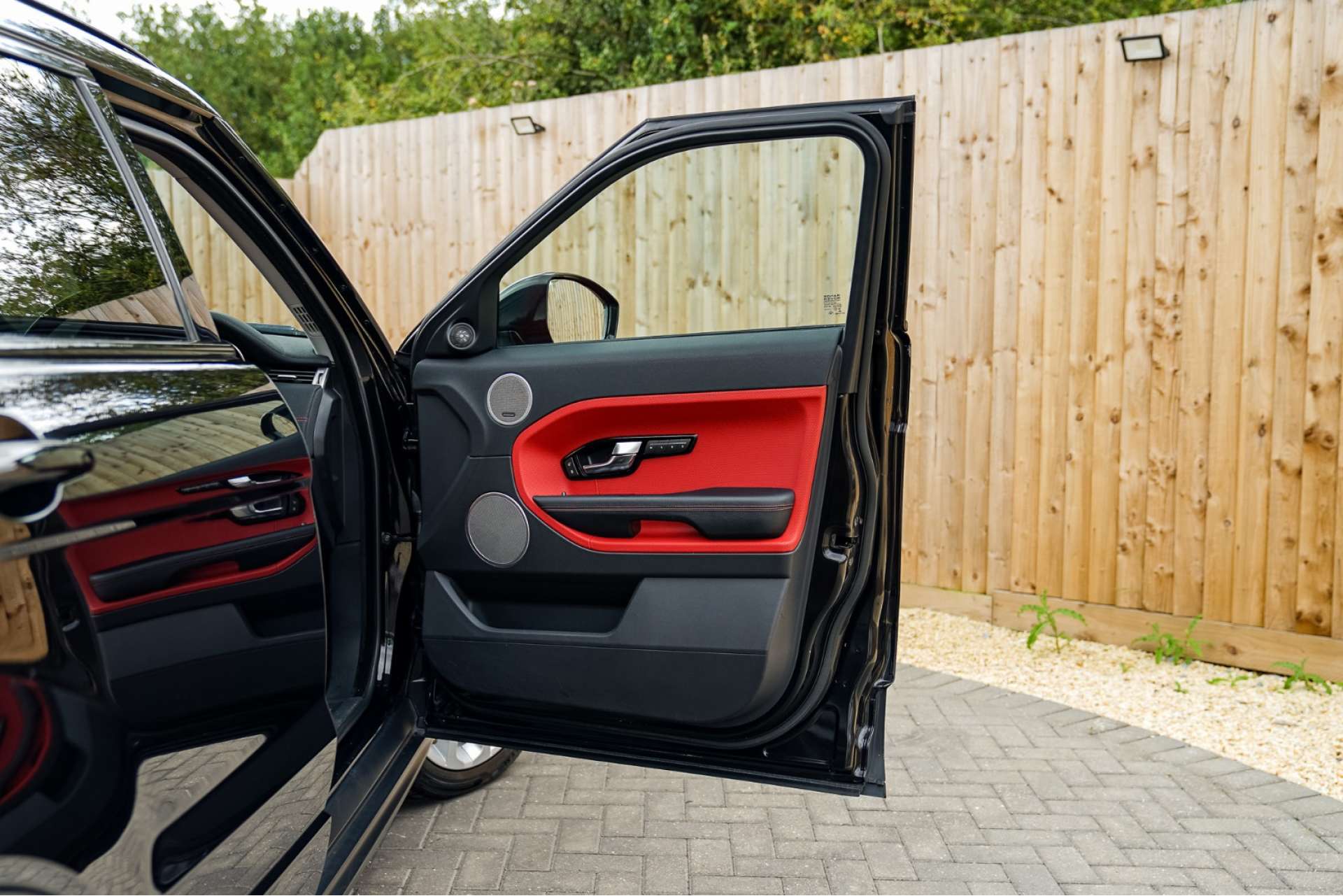 LAND ROVER RANGE ROVER EVOQUE 2.2 SD4 Dynamic 5dr For Sale