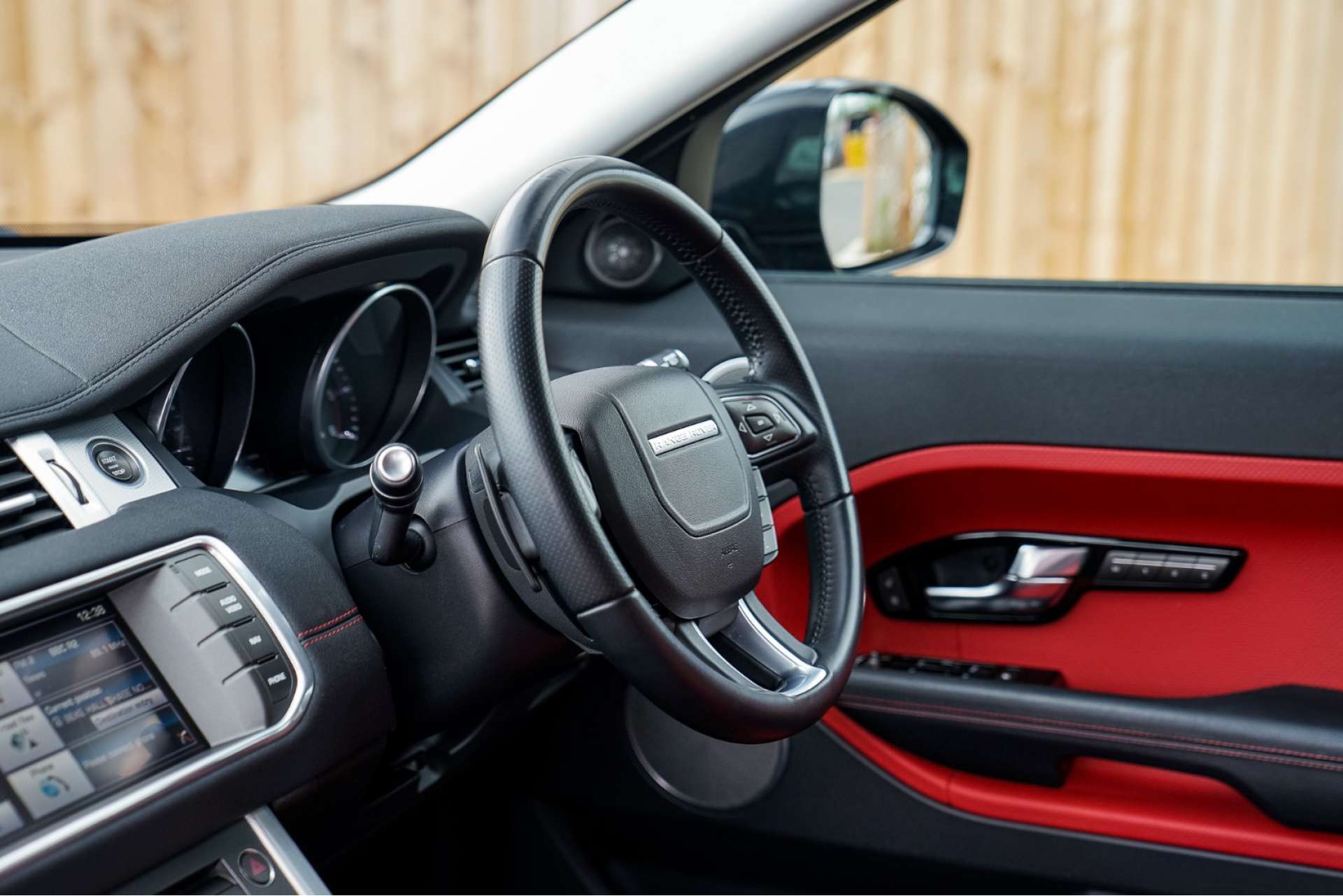 LAND ROVER RANGE ROVER EVOQUE 2.2 SD4 Dynamic 5dr For Sale