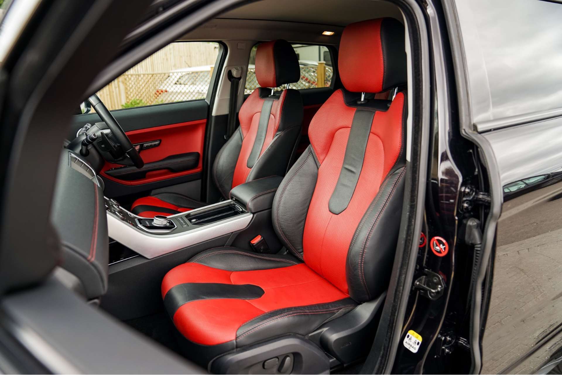 LAND ROVER RANGE ROVER EVOQUE 2.2 SD4 Dynamic 5dr For Sale