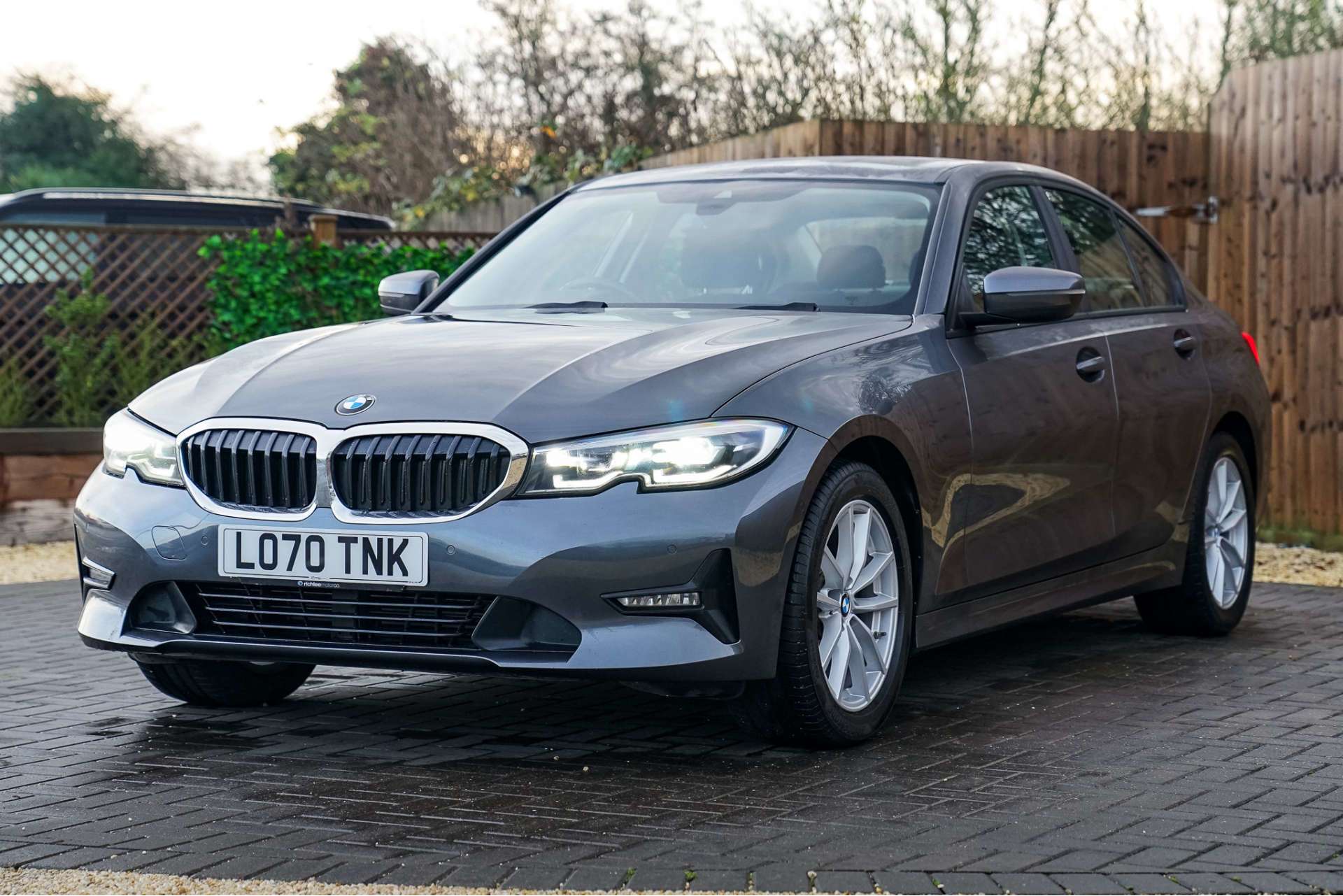 BMW 3 SERIES 2.0 320I SE Auto 4dr For Sale