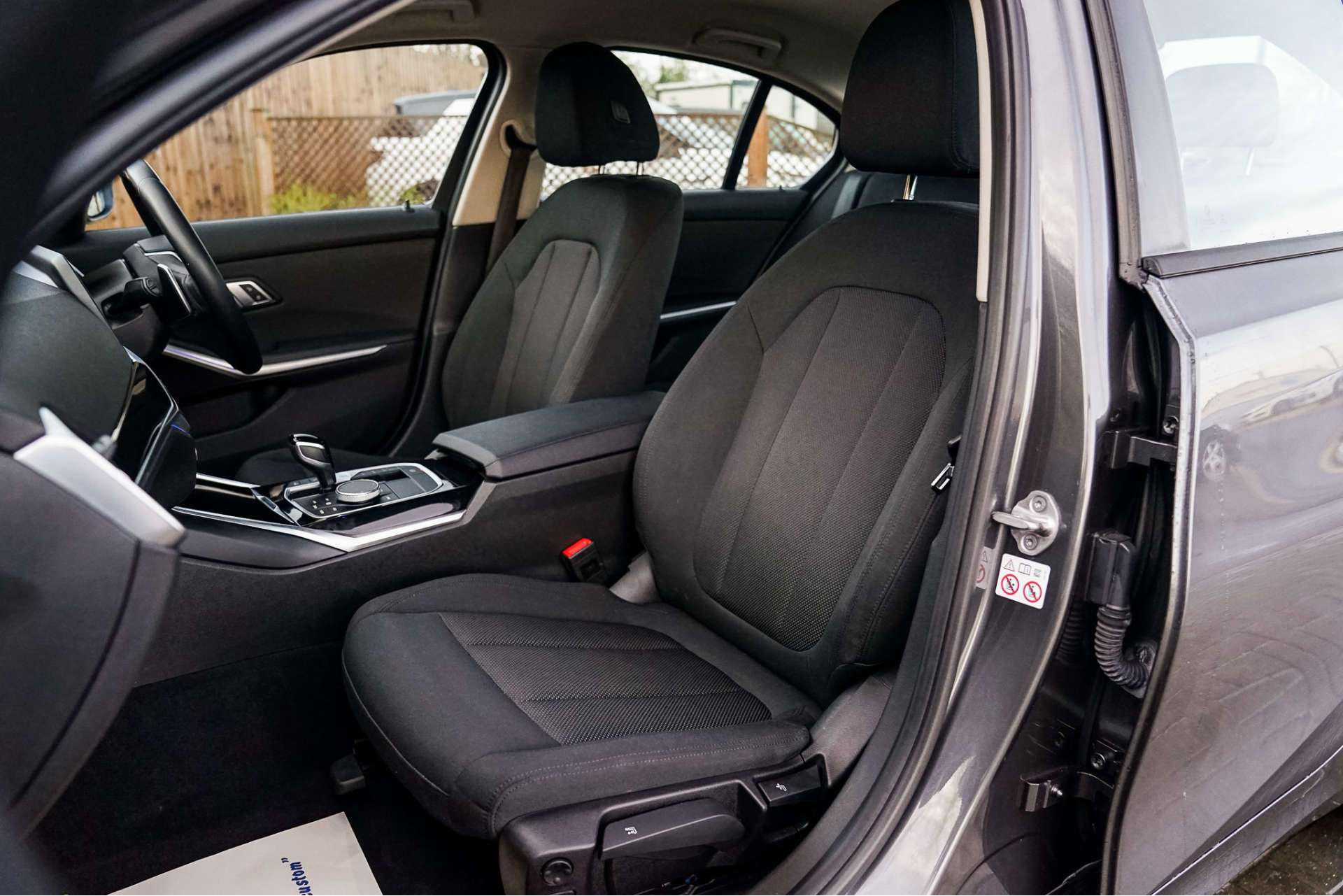 BMW 3 SERIES 2.0 320I SE Auto 4dr For Sale