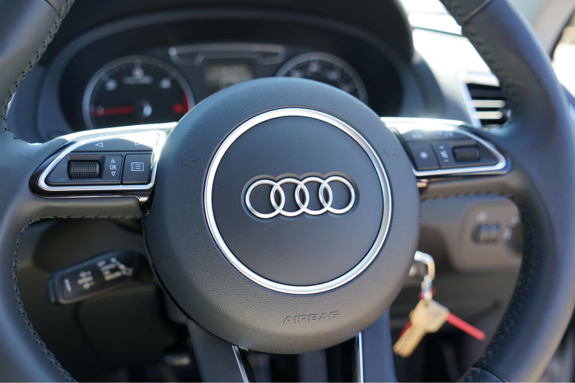 AUDI Q3 2.0 TDI QUATTRO SPORT 4WD 5dr For Sale