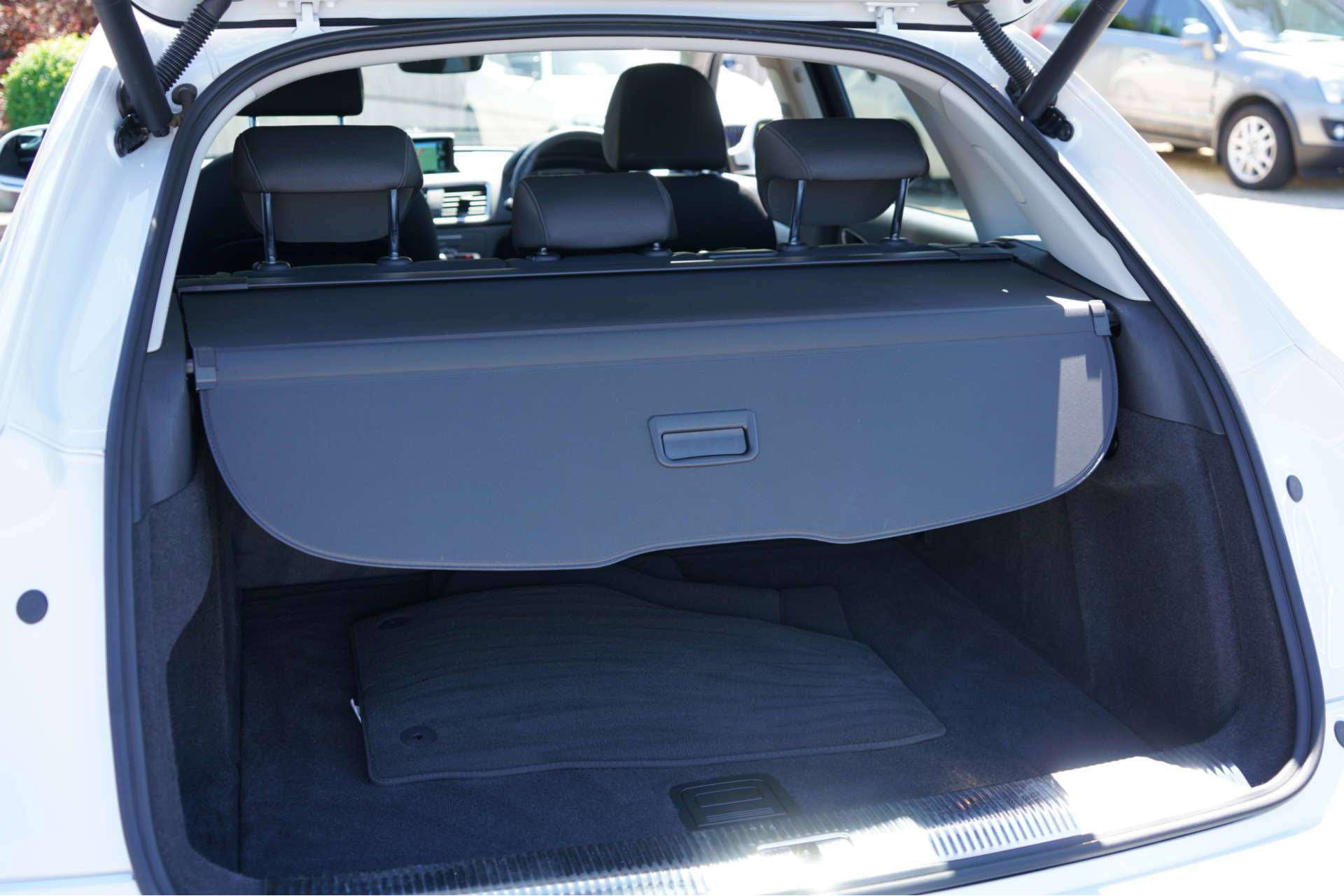 AUDI Q3 2.0 TDI QUATTRO SPORT 4WD 5dr For Sale