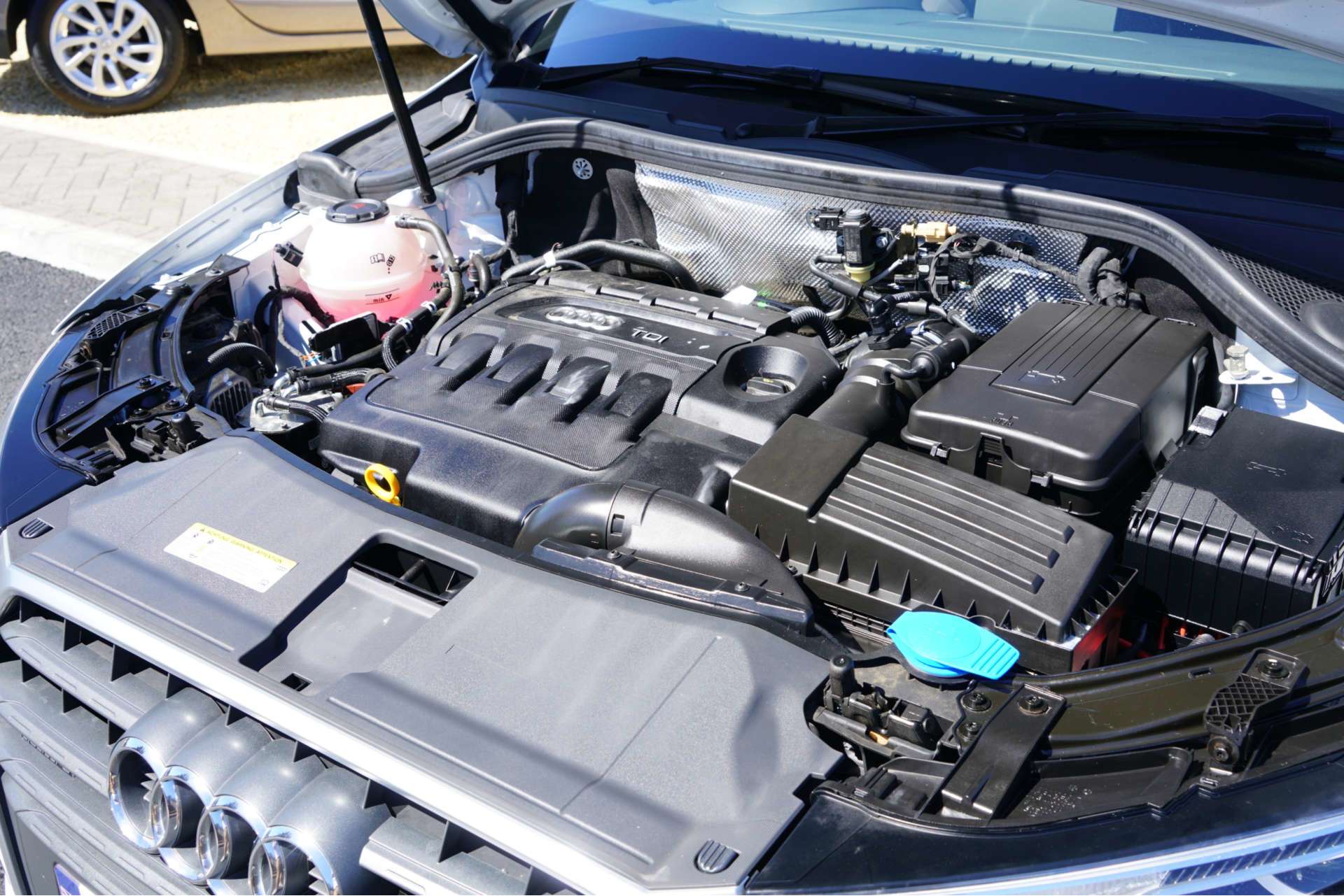 AUDI Q3 2.0 TDI QUATTRO SPORT 4WD 5dr For Sale