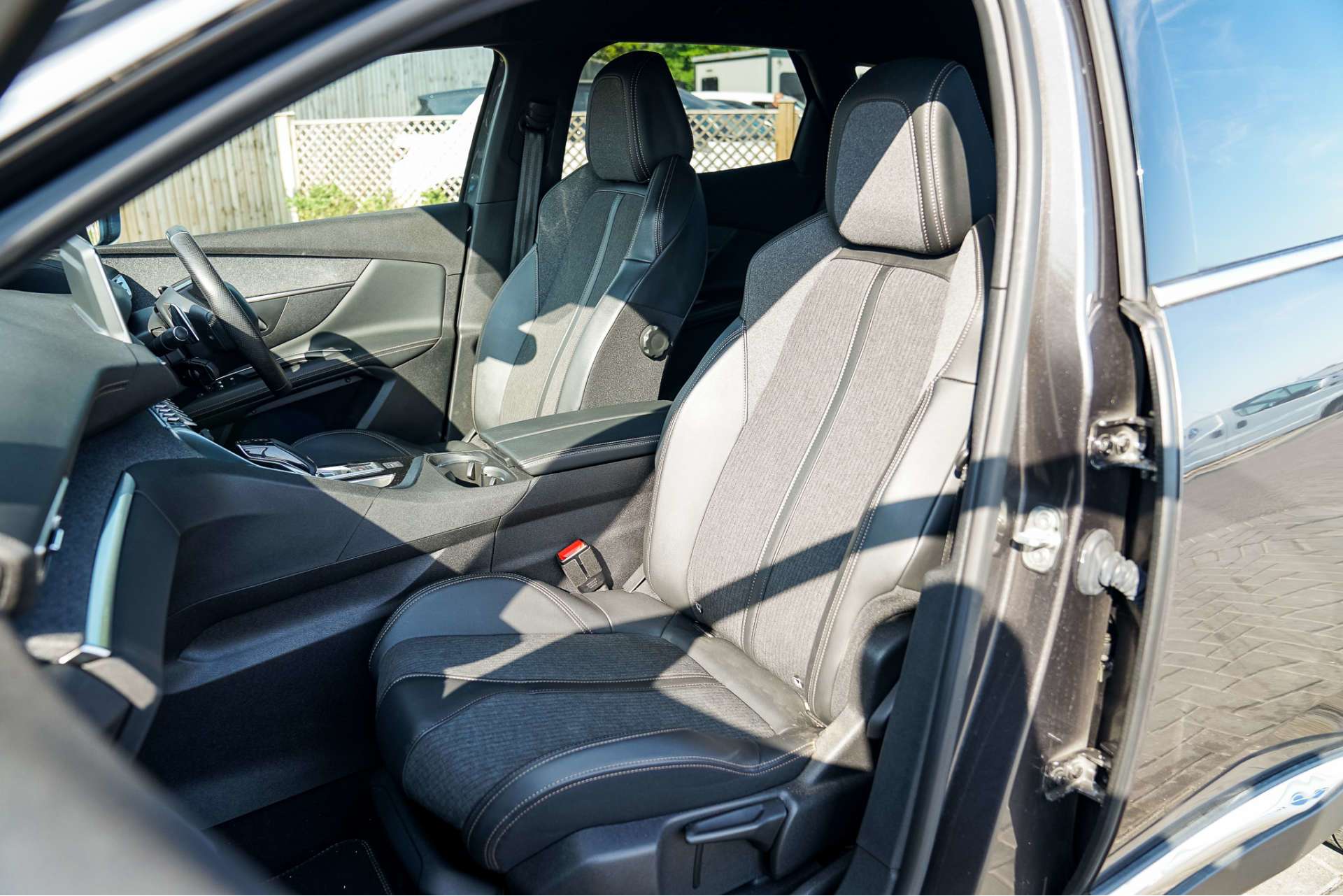 PEUGEOT 3008 1.5 3008 GT Line Blue HDi S/S Auto 5dr For Sale