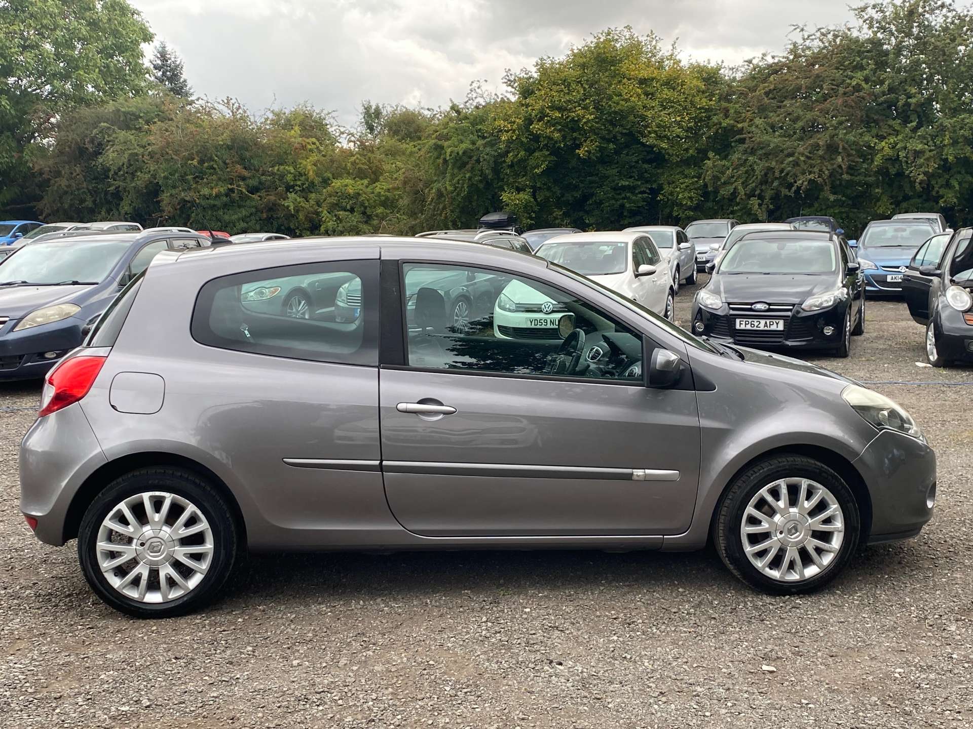 RENAULT CLIO 1.1 Clio Dynamique TomTom 16V 3dr #5