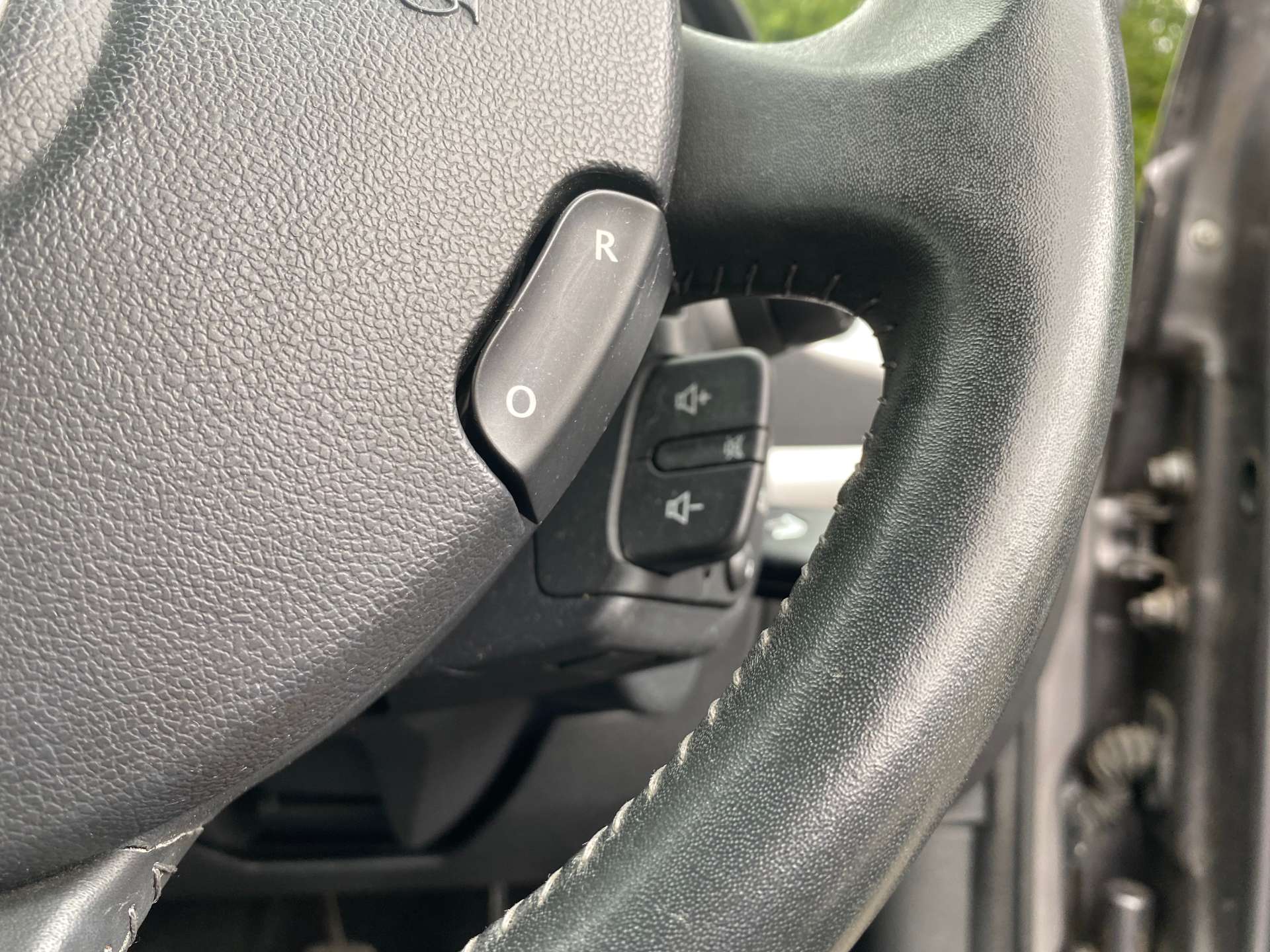 RENAULT CLIO 1.1 Clio Dynamique TomTom 16V 3dr #24