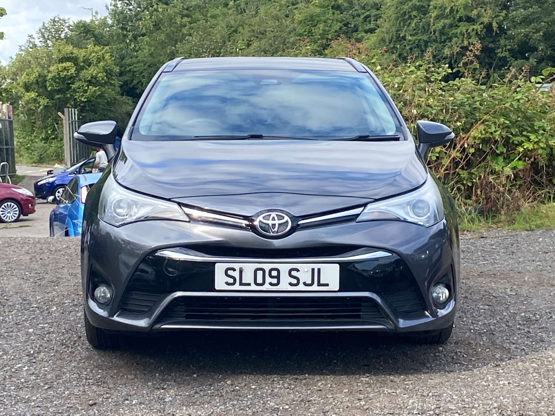 Toyota AVENSIS 1.6 Avensis Business Edition+ D-4D 5dr #1