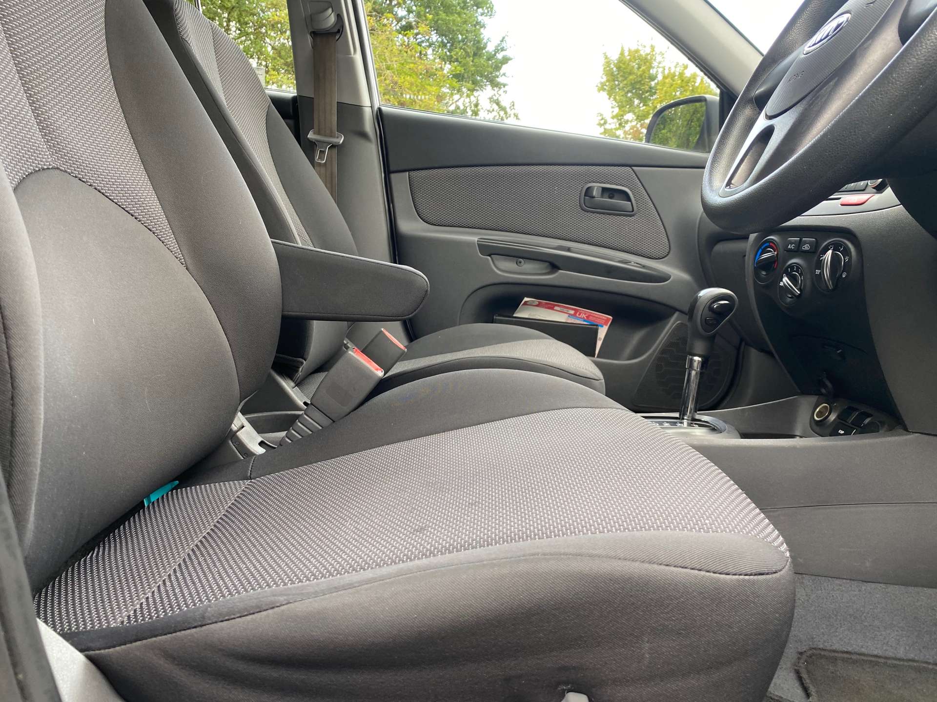 Kia RIO 1.4 Rio 2 Auto 5dr #10