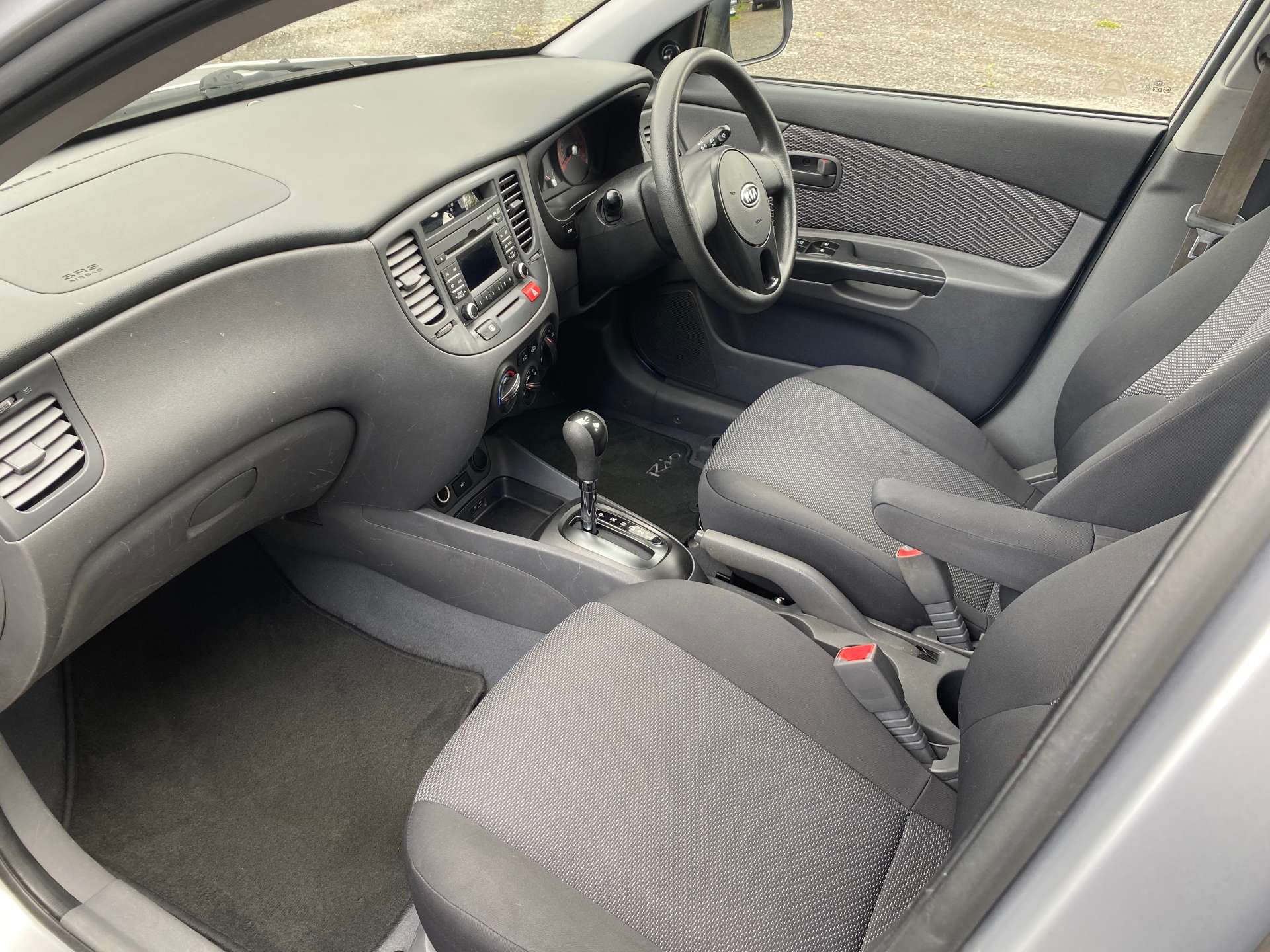 Kia RIO 1.4 Rio 2 Auto 5dr #15