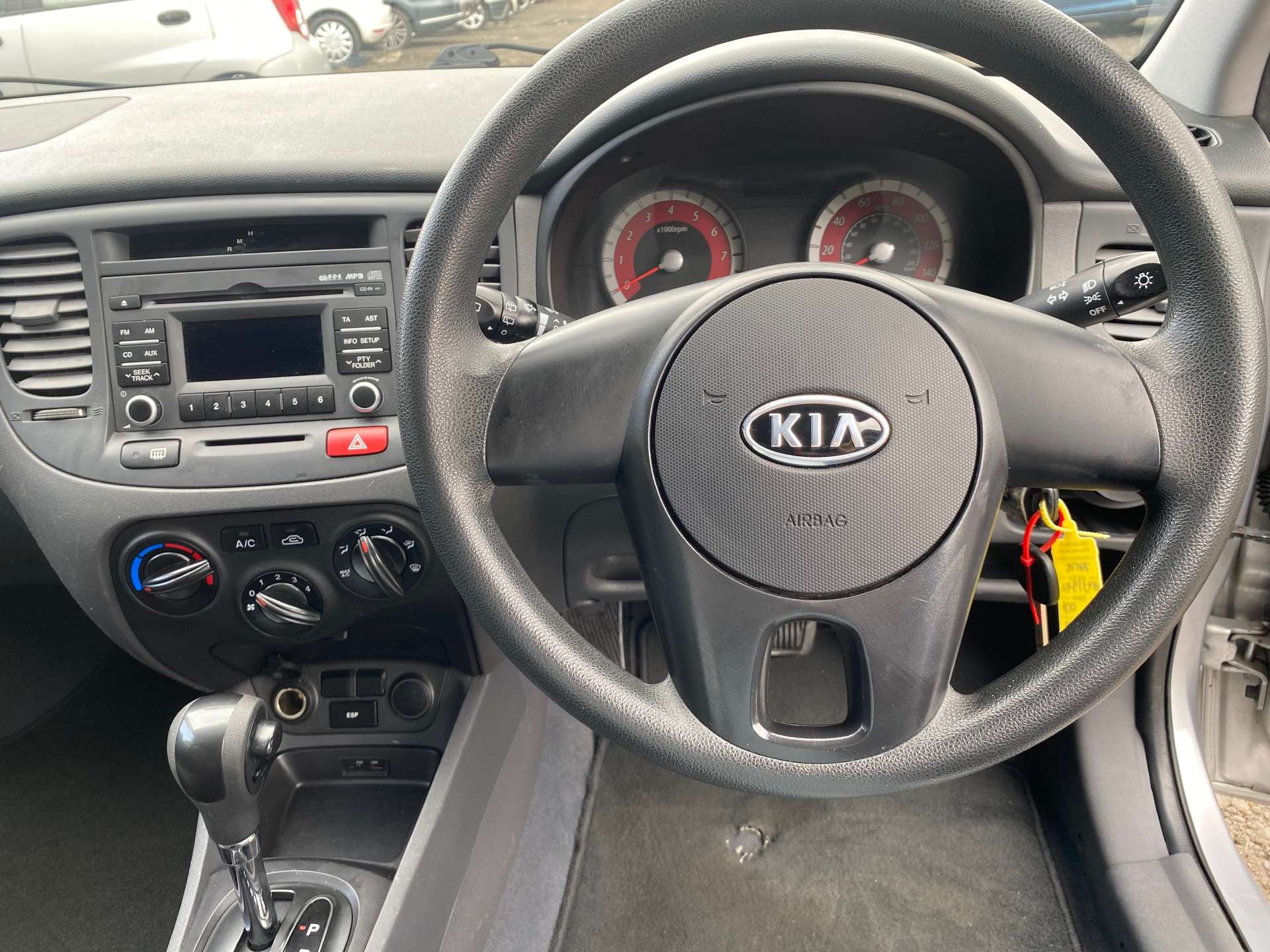 Kia RIO 1.4 Rio 2 Auto 5dr #17