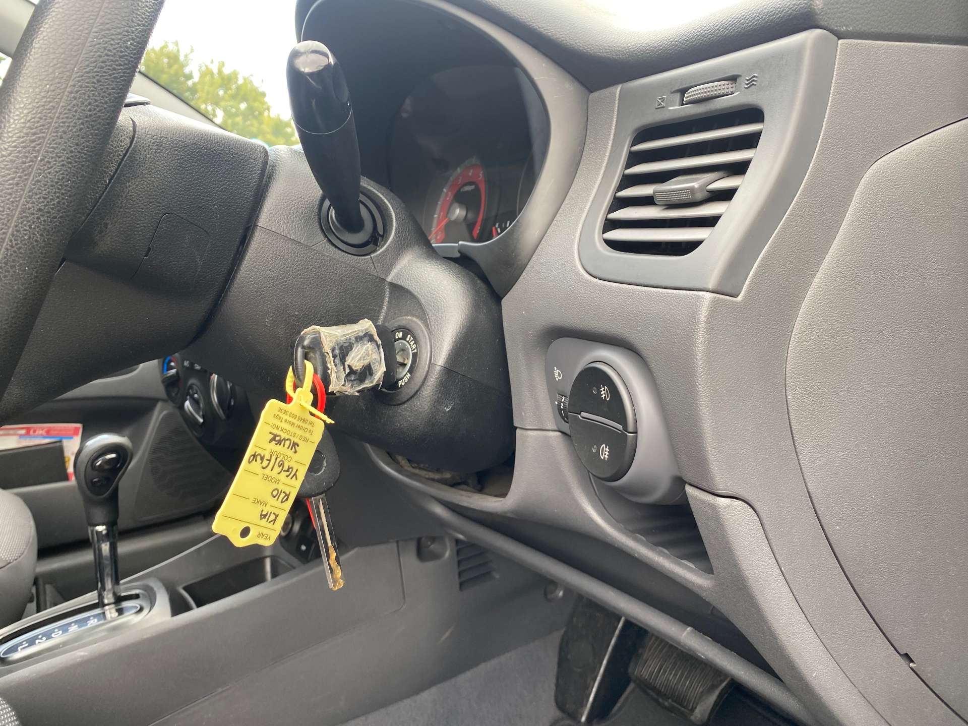 Kia RIO 1.4 Rio 2 Auto 5dr #19