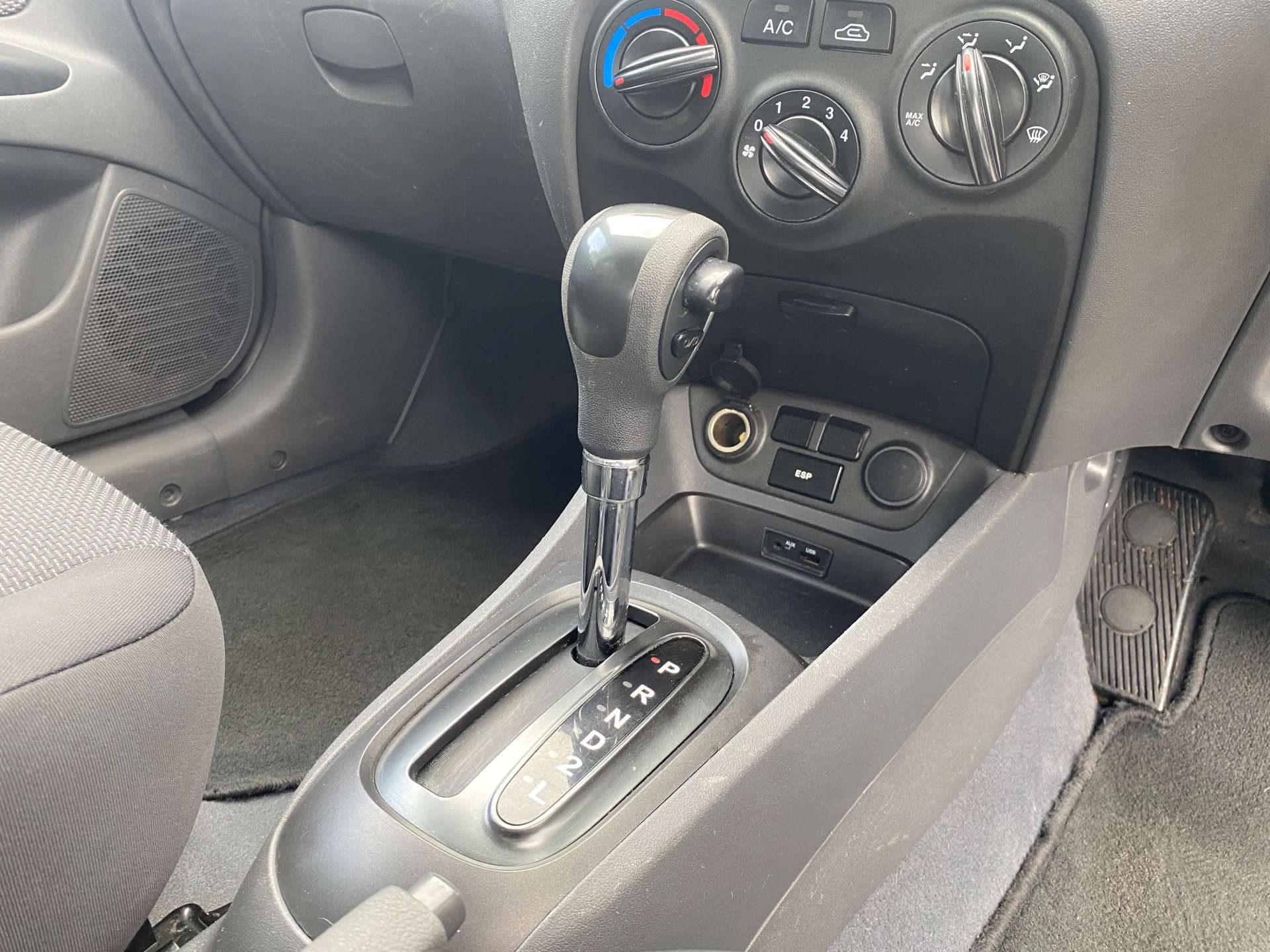 Kia RIO 1.4 Rio 2 Auto 5dr #24