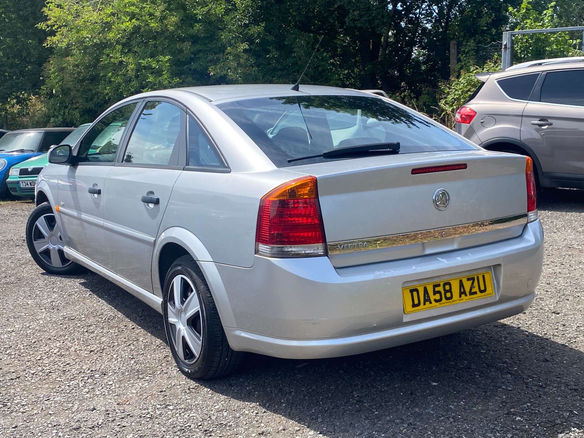 Vauxhall VECTRA 1.8 Vectra Life 5dr #4