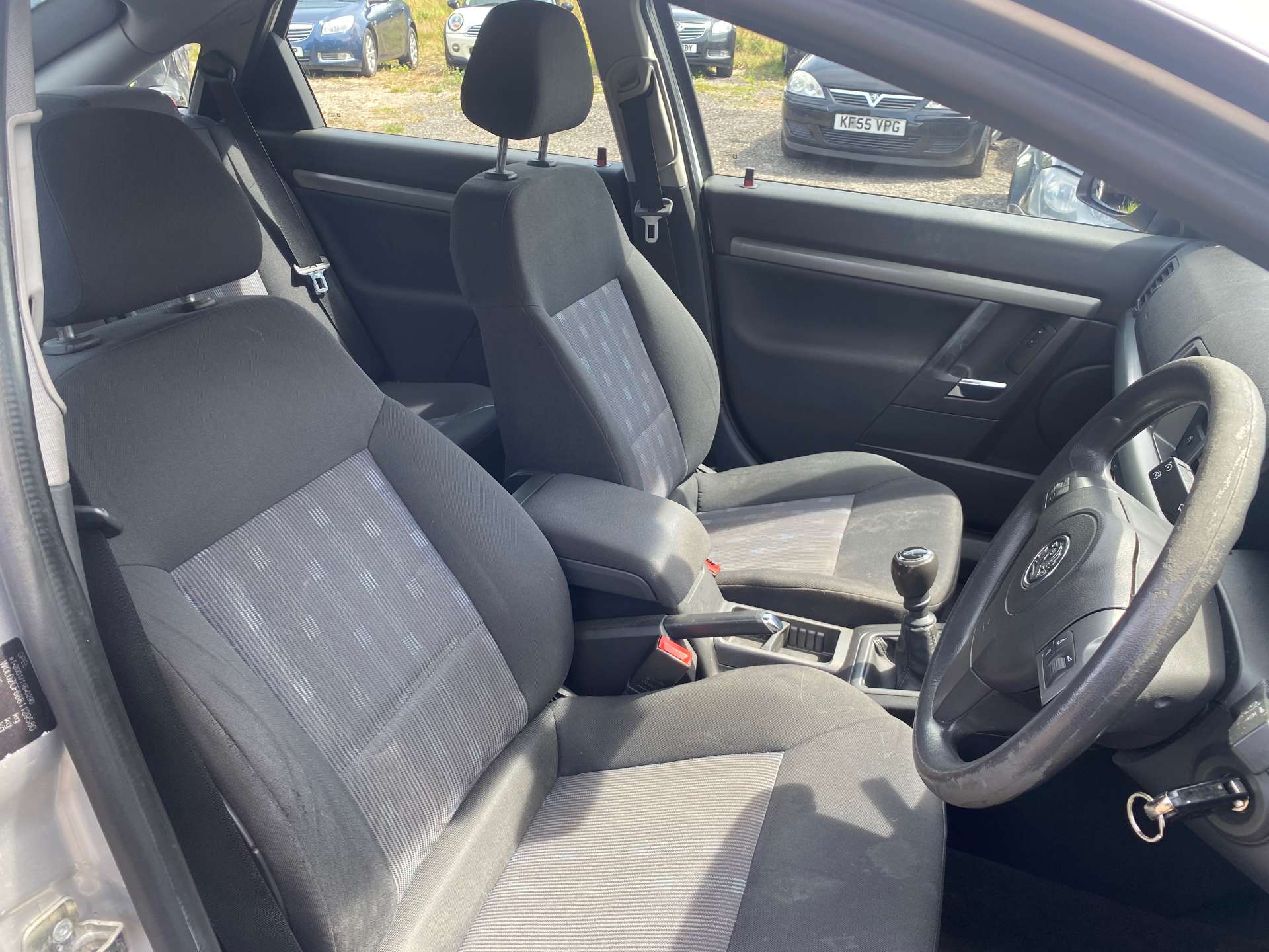 Vauxhall VECTRA 1.8 Vectra Life 5dr #12