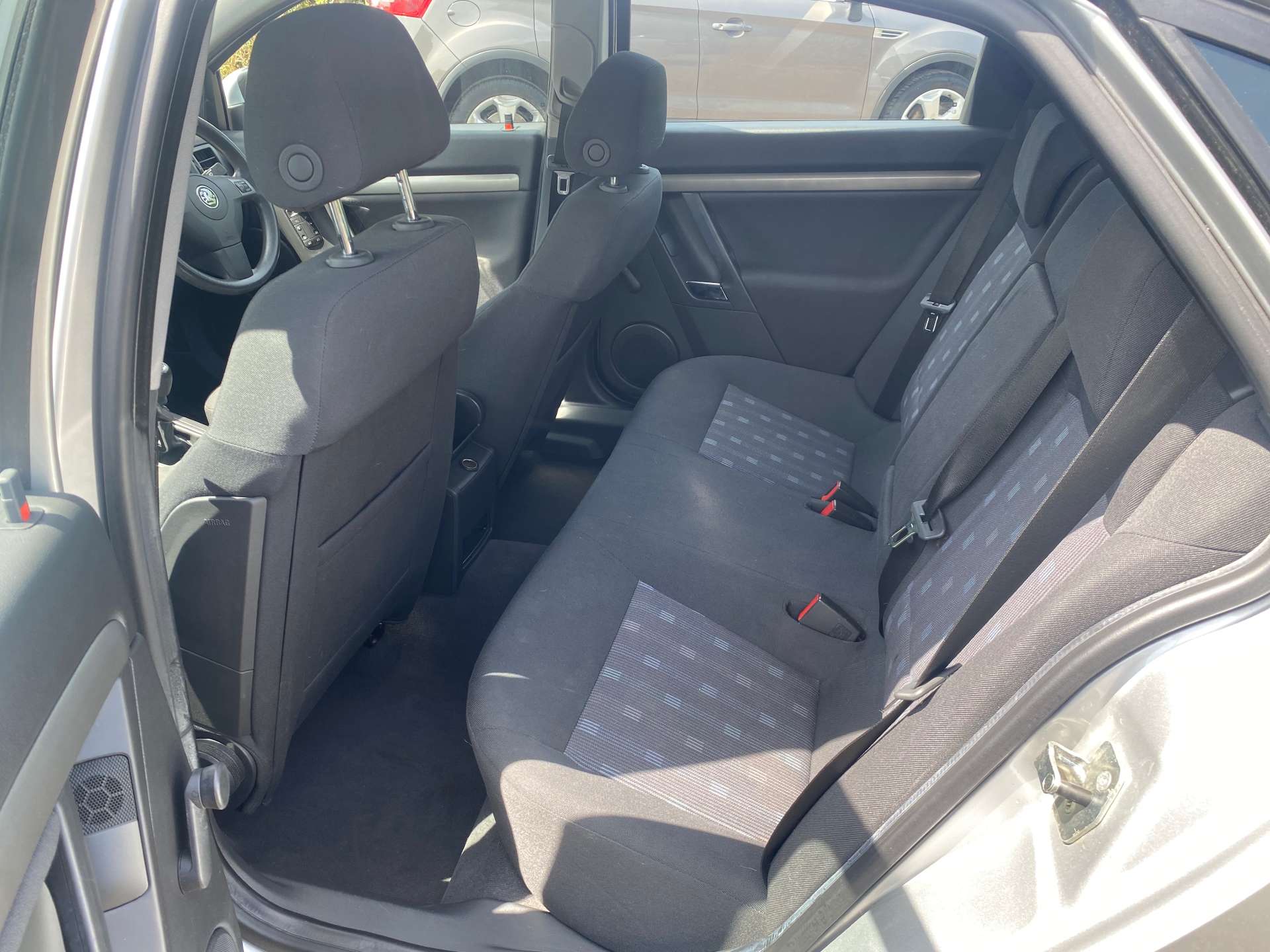 Vauxhall VECTRA 1.8 Vectra Life 5dr #17