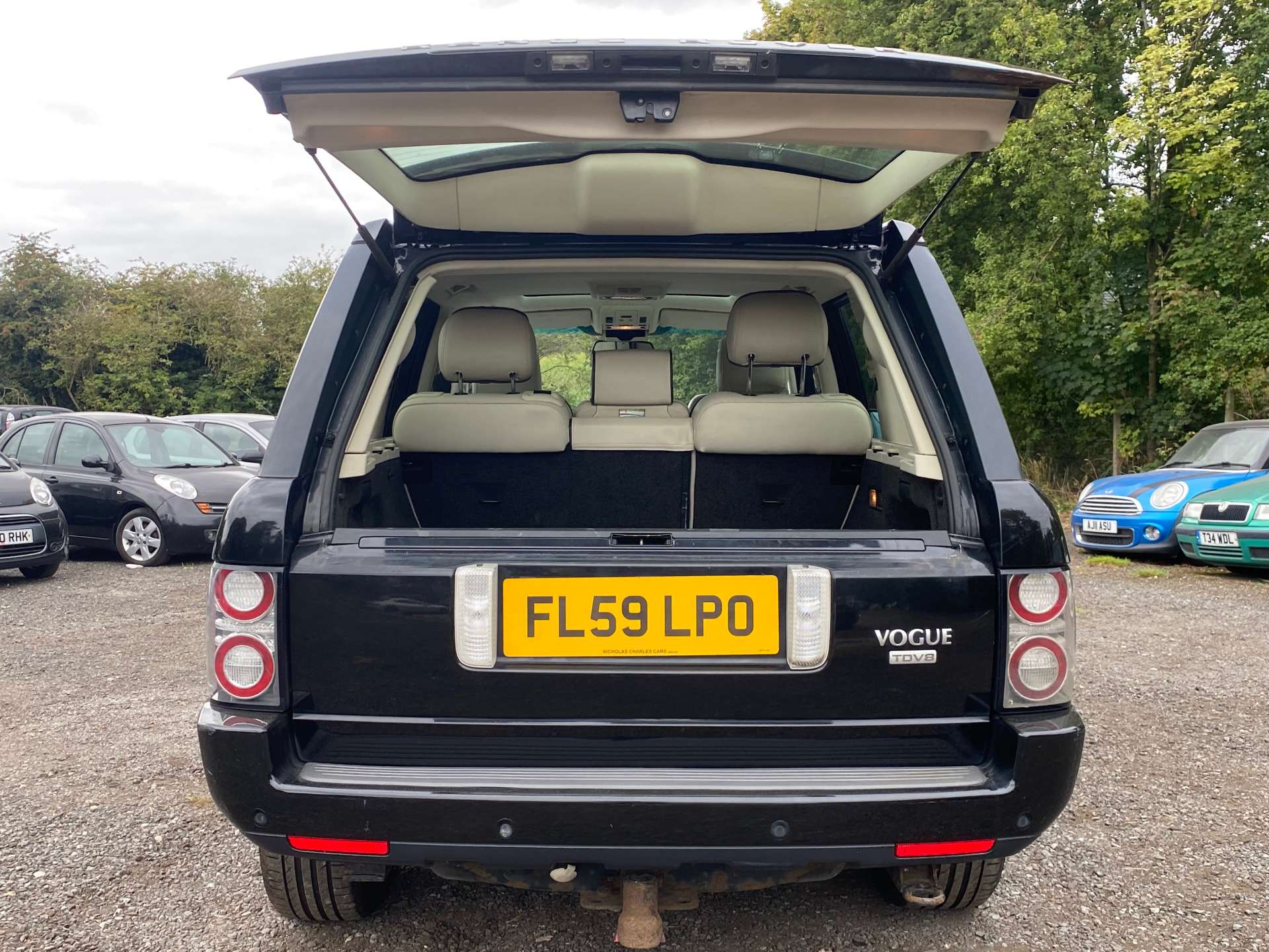 Land Rover Range Rover 3.6 Range Rover Vogue TDV8 Auto 4WD 5dr #7