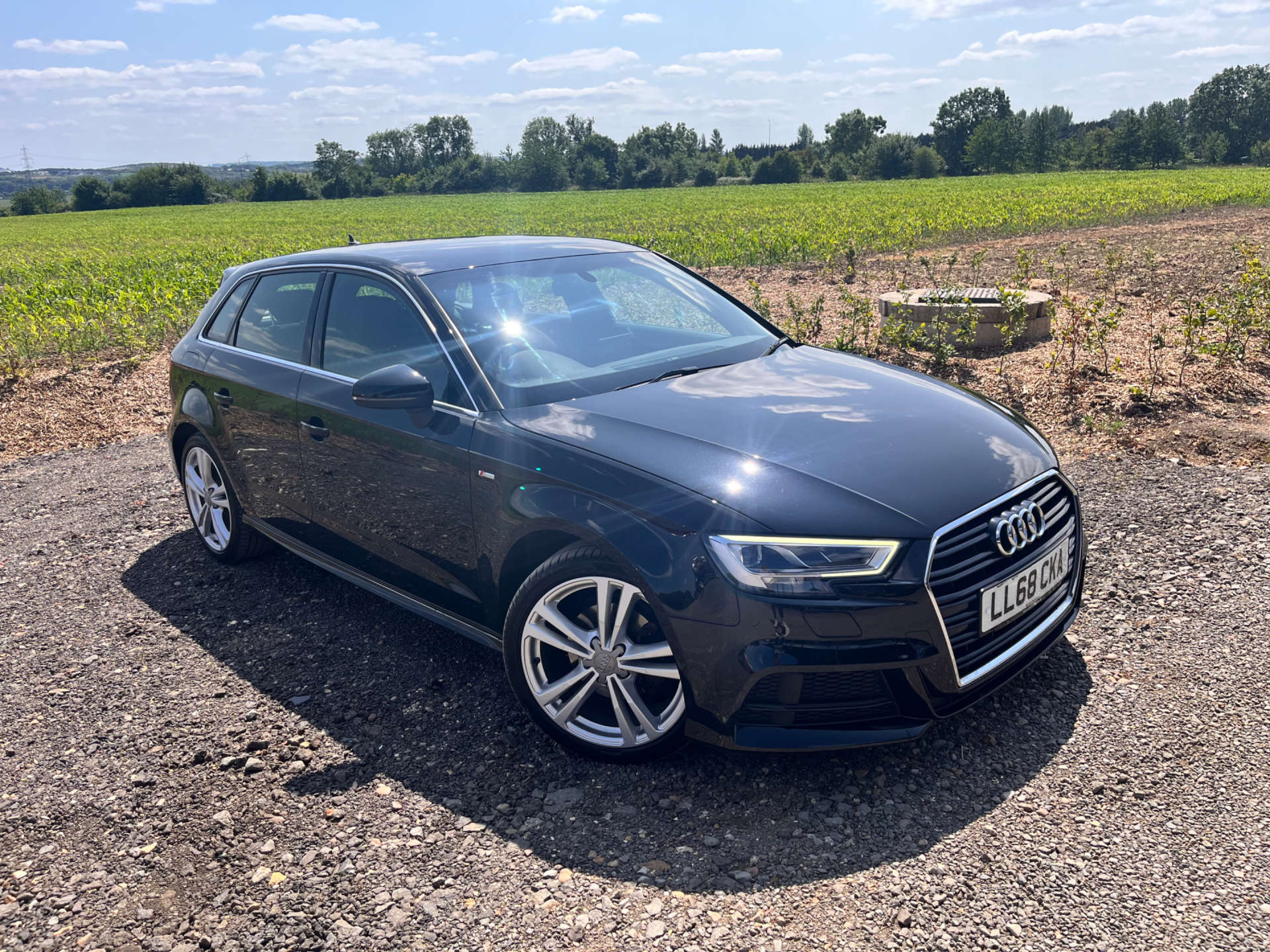 AUDI A3 1.5 A3 Sportback 35 TFSI S Line Semi-Auto 5dr #8