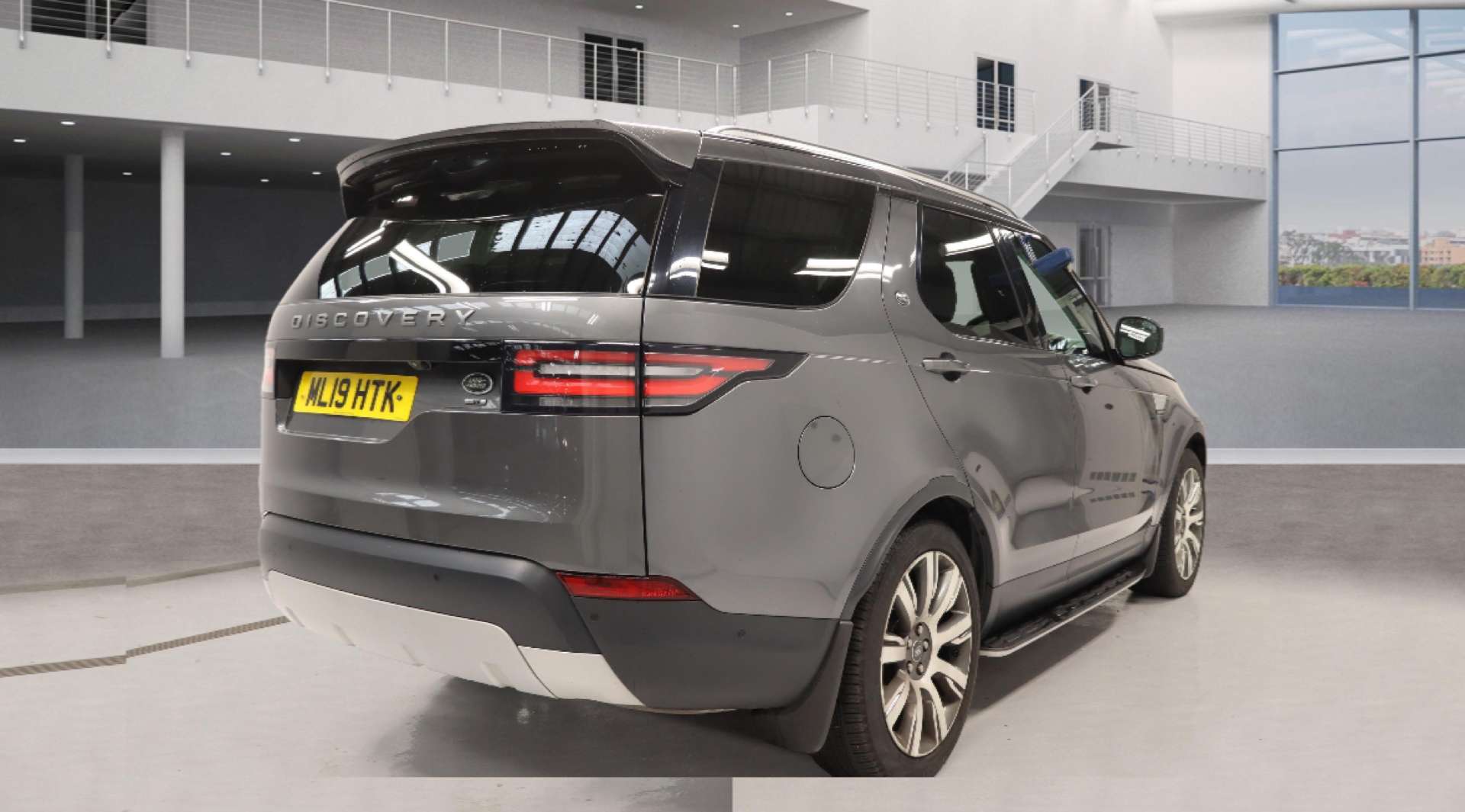 LAND ROVER DISCOVERY 2.0 Discovery HSE SD4 Auto 4WD 5dr #1