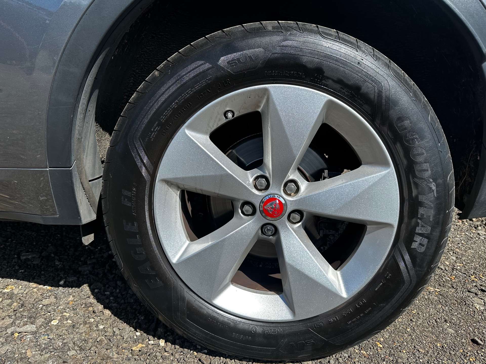JAGUAR E-PACE 2.0 E-Pace R-Dynamic S AWD Auto 4WD 5dr #25