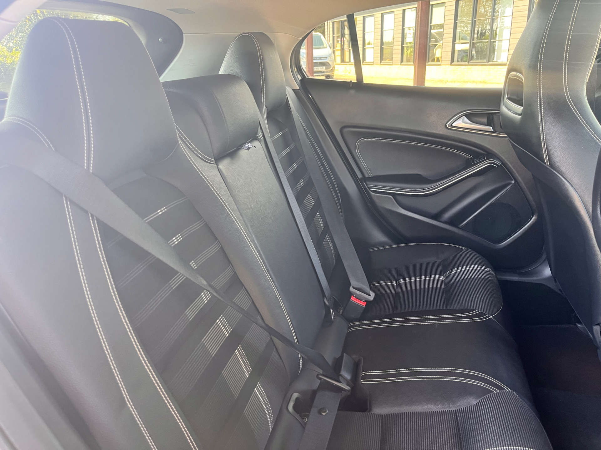 MERCEDES-BENZ GLA 1.6 GLA 180 Urban Edition Auto 5dr #29