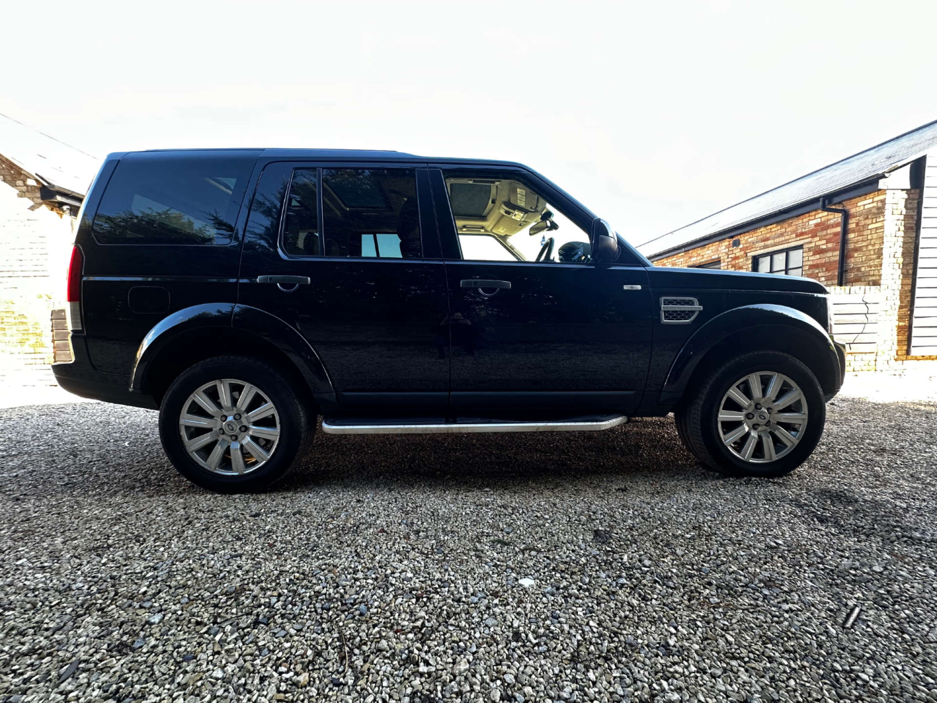 LAND ROVER DISCOVERY 3.0 Discovery HSE SDV6 Auto 4WD 5dr #16