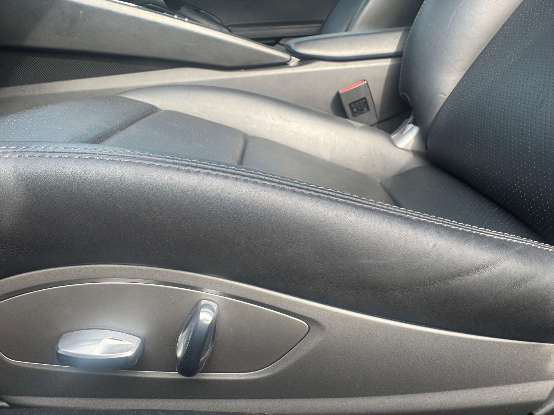 PORSCHE 911 3.4 911 Carrera Semi-Auto 2dr #24