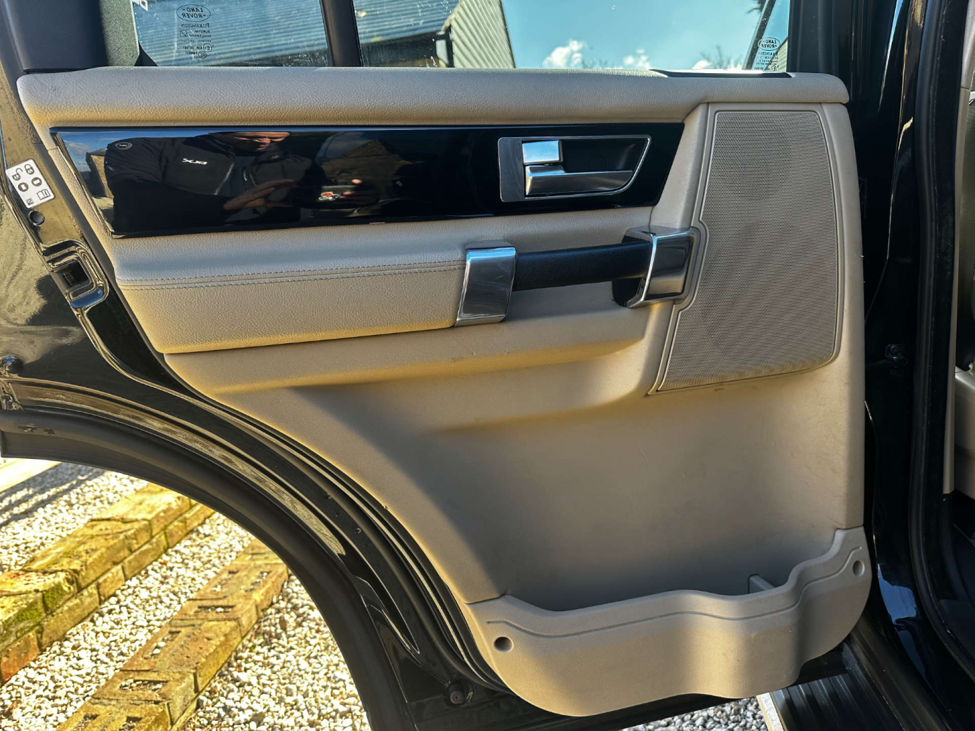 LAND ROVER DISCOVERY 3.0 Discovery HSE SDV6 Auto 4WD 5dr #27