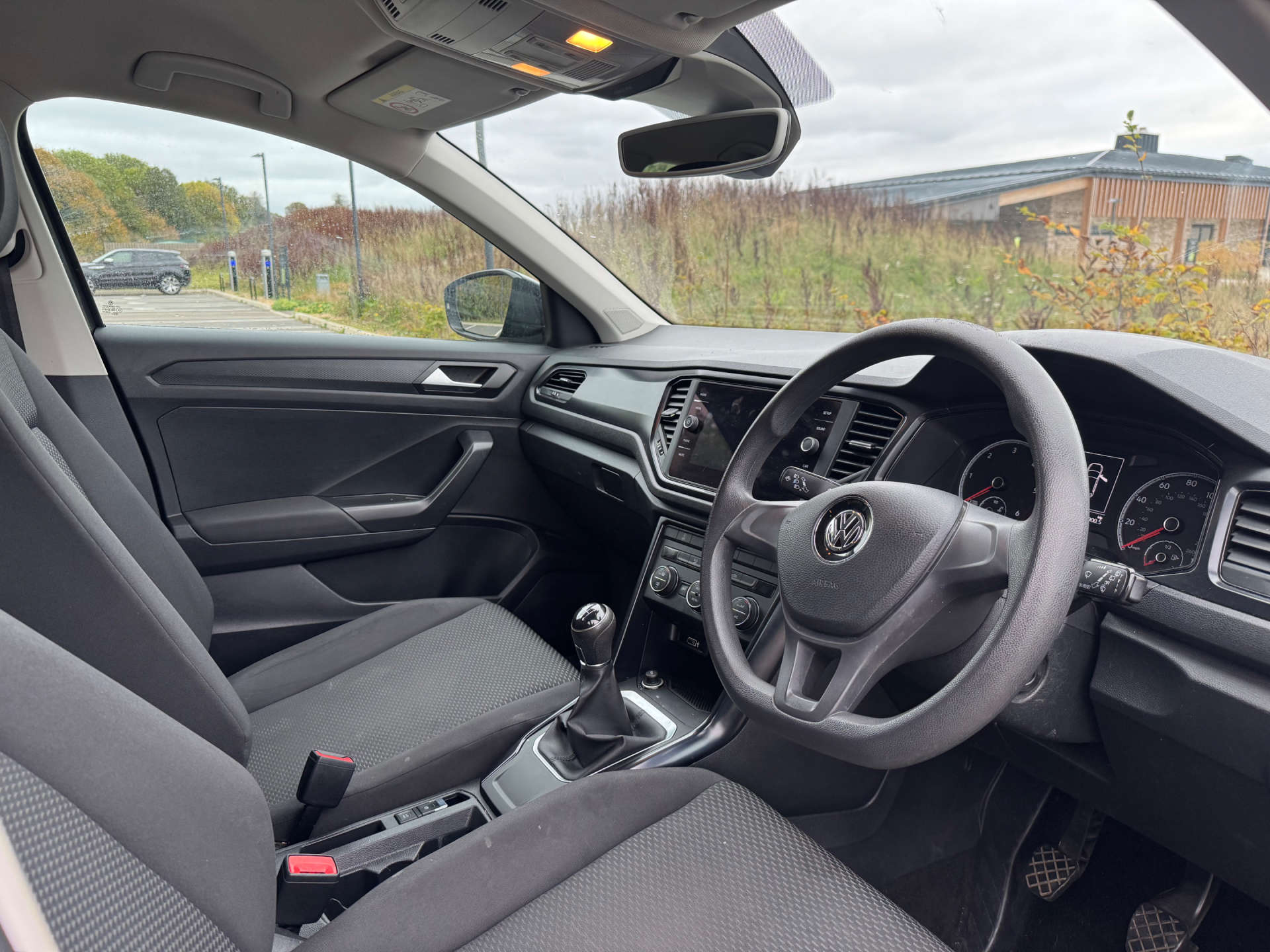 VOLKSWAGEN T-ROC 1.6 T-Roc S TDI 5dr #2